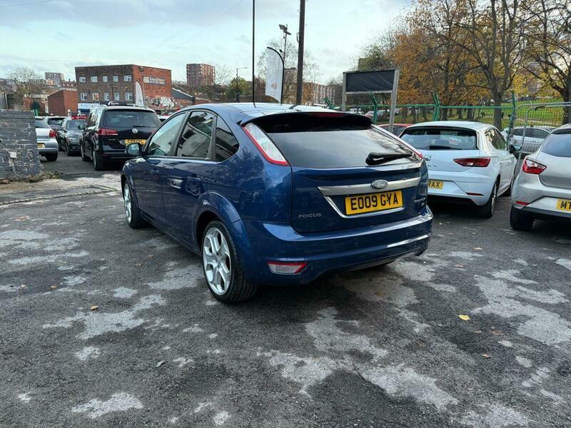 Ford Focus - Image 5