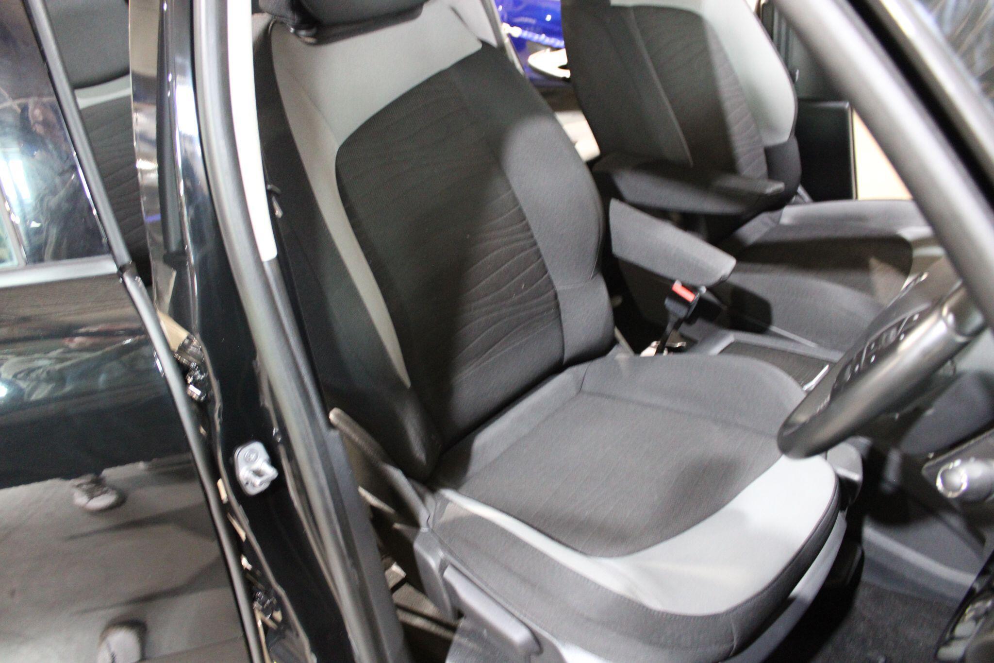 Citroen Grand C4 Picasso - Image 15