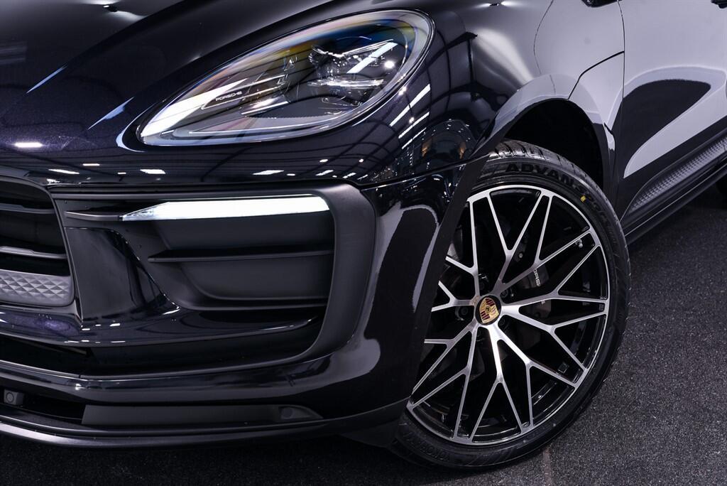 Porsche Macan - Image 7