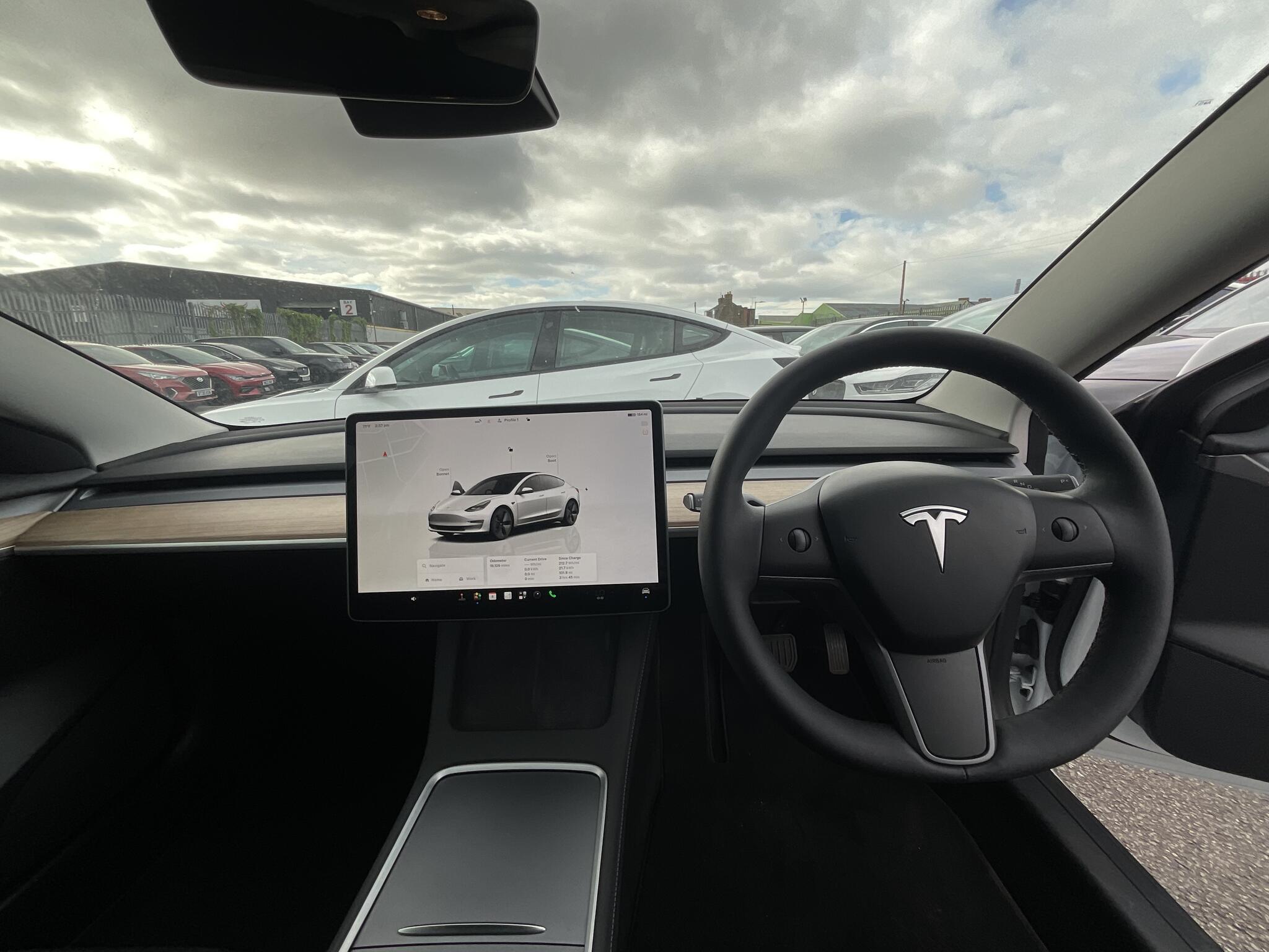 Tesla Model 3 - Image 19