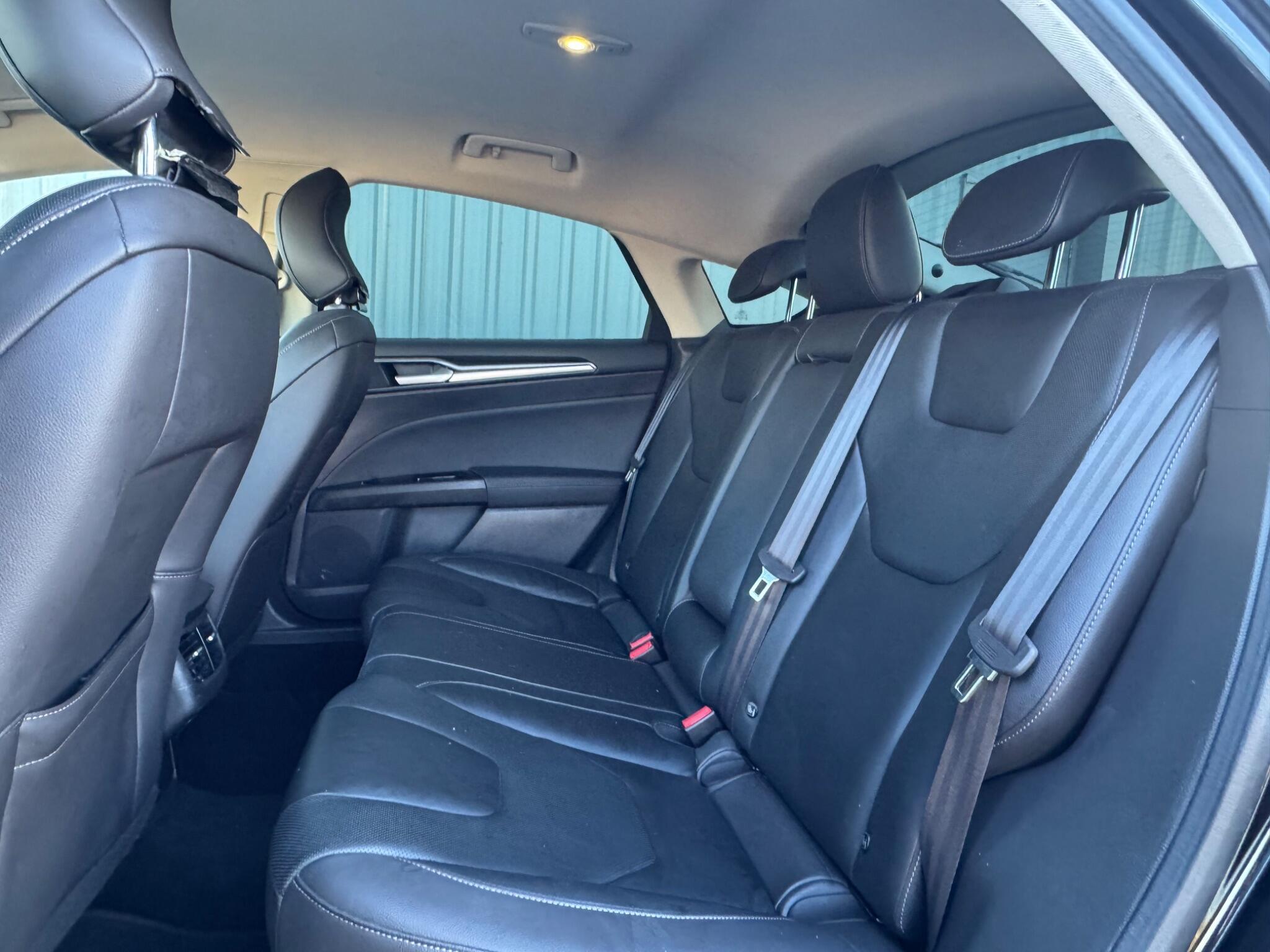 Ford Mondeo - Image 6
