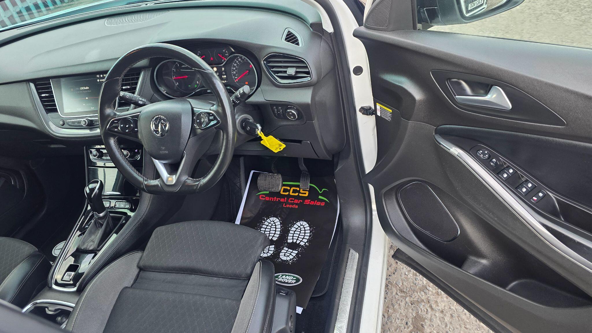 Vauxhall Grandland X - Image 18