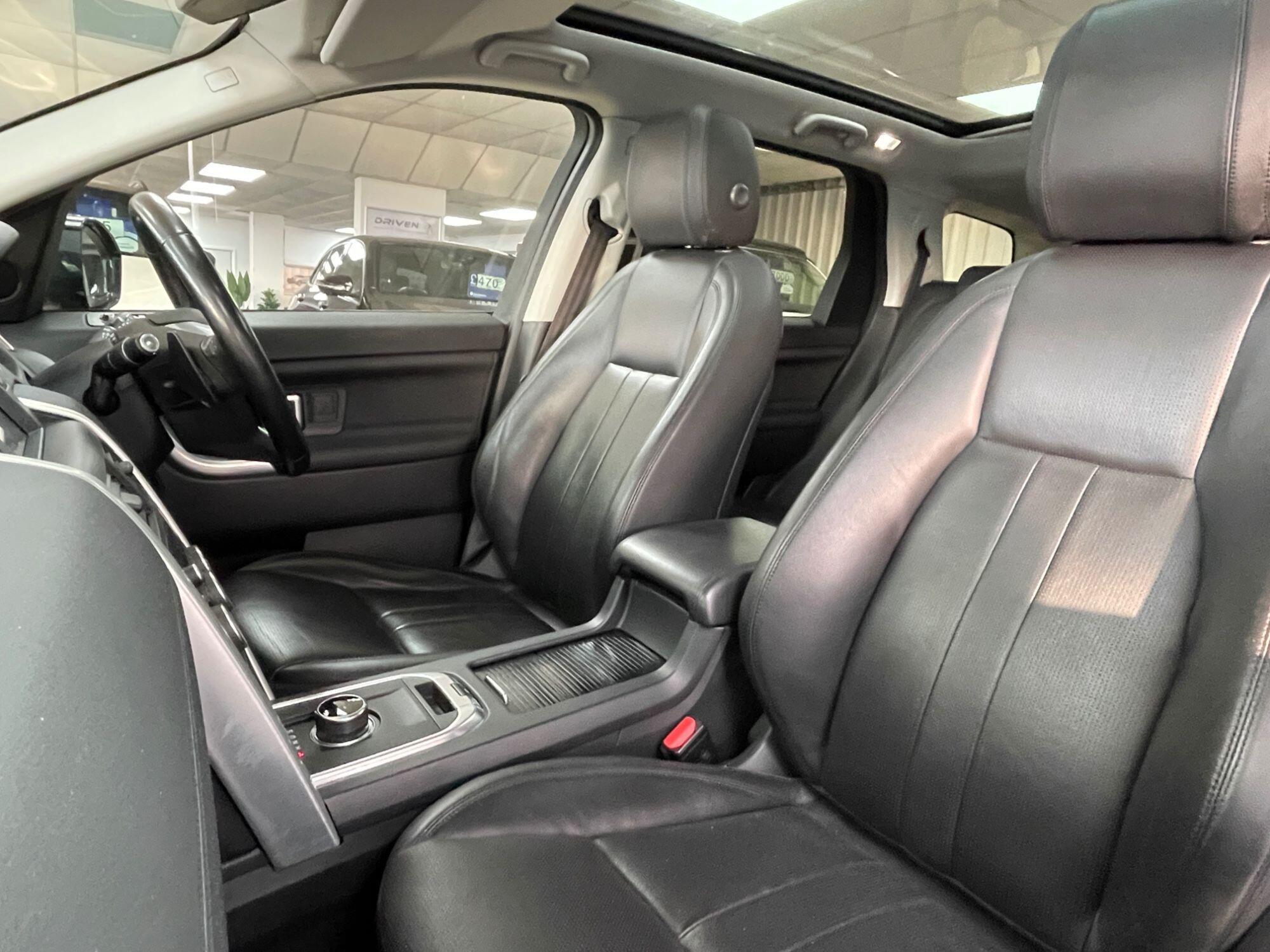 Land Rover DISCOVERY SPORT - Image 42