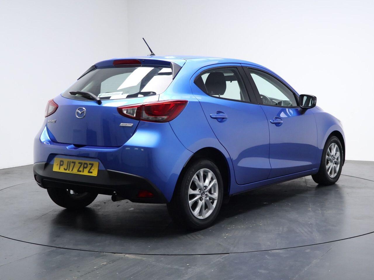 Mazda MAZDA2 - Image 7
