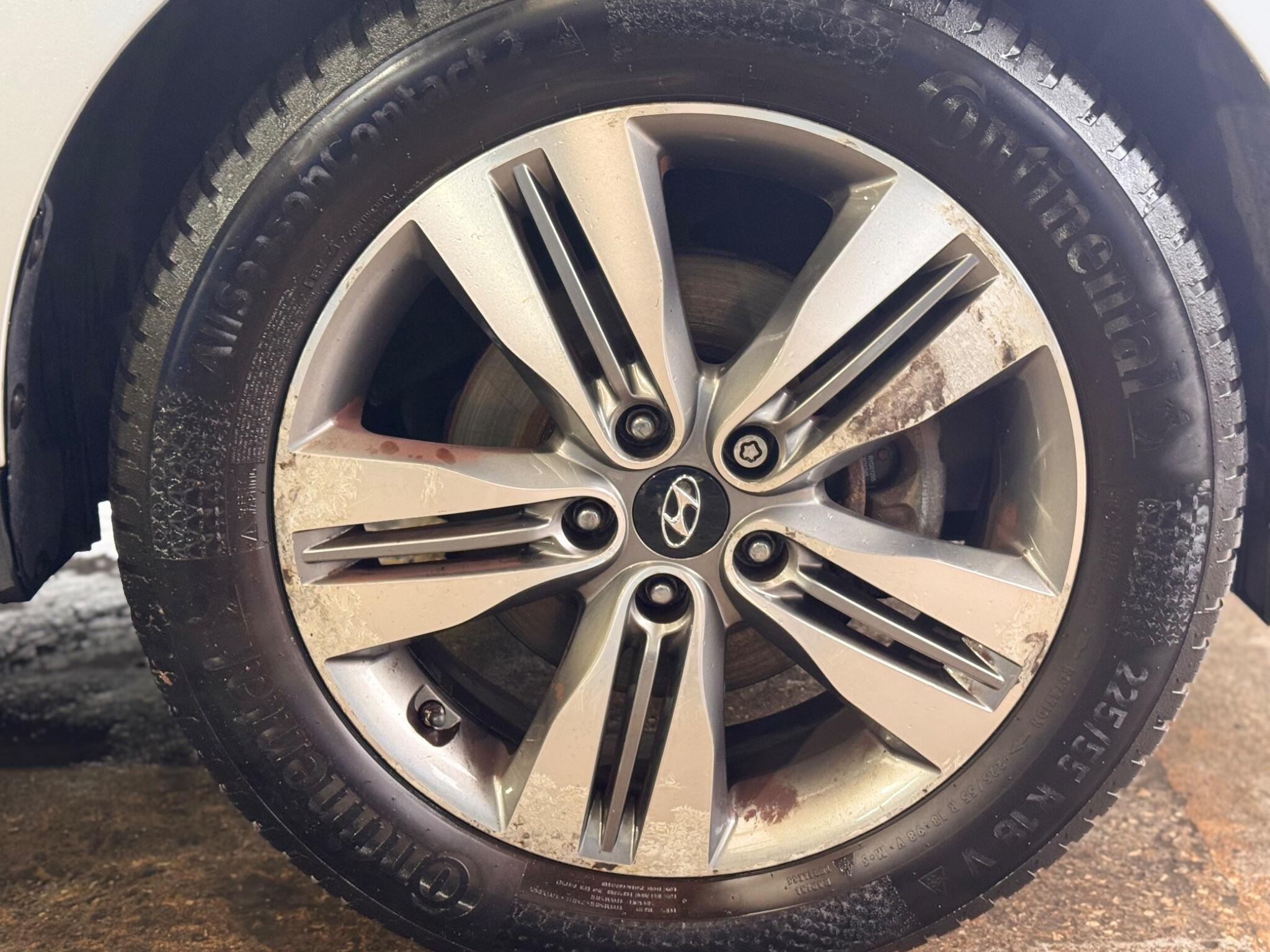 Hyundai ix35 - Image 14