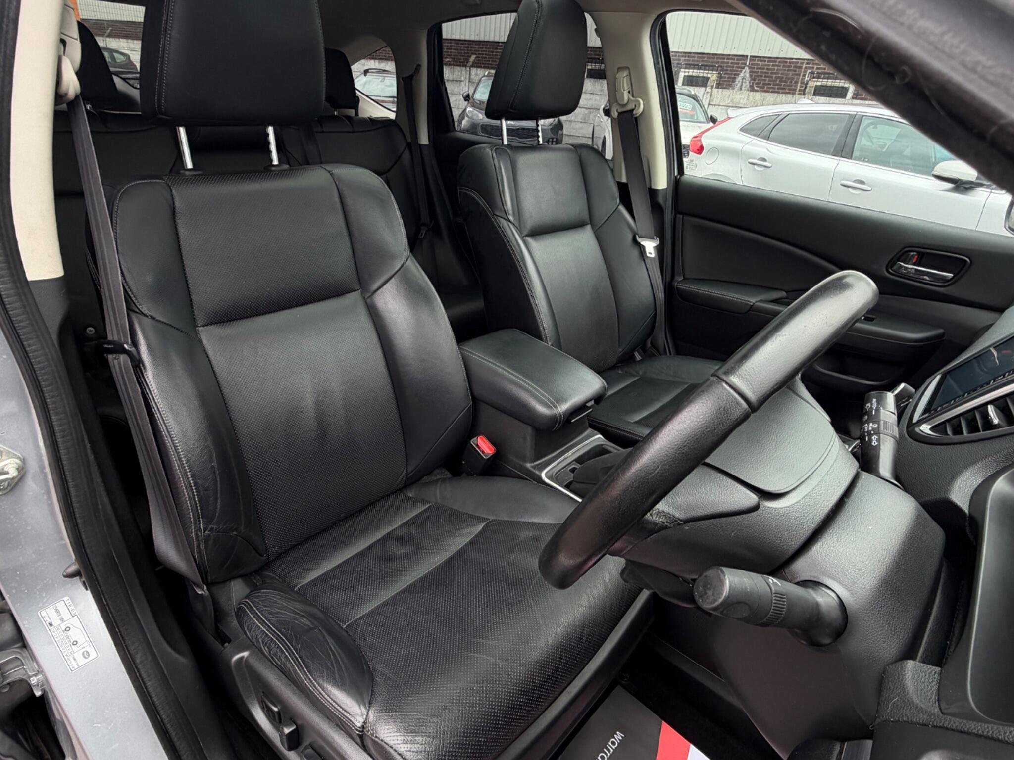 Honda CR-V - Image 29