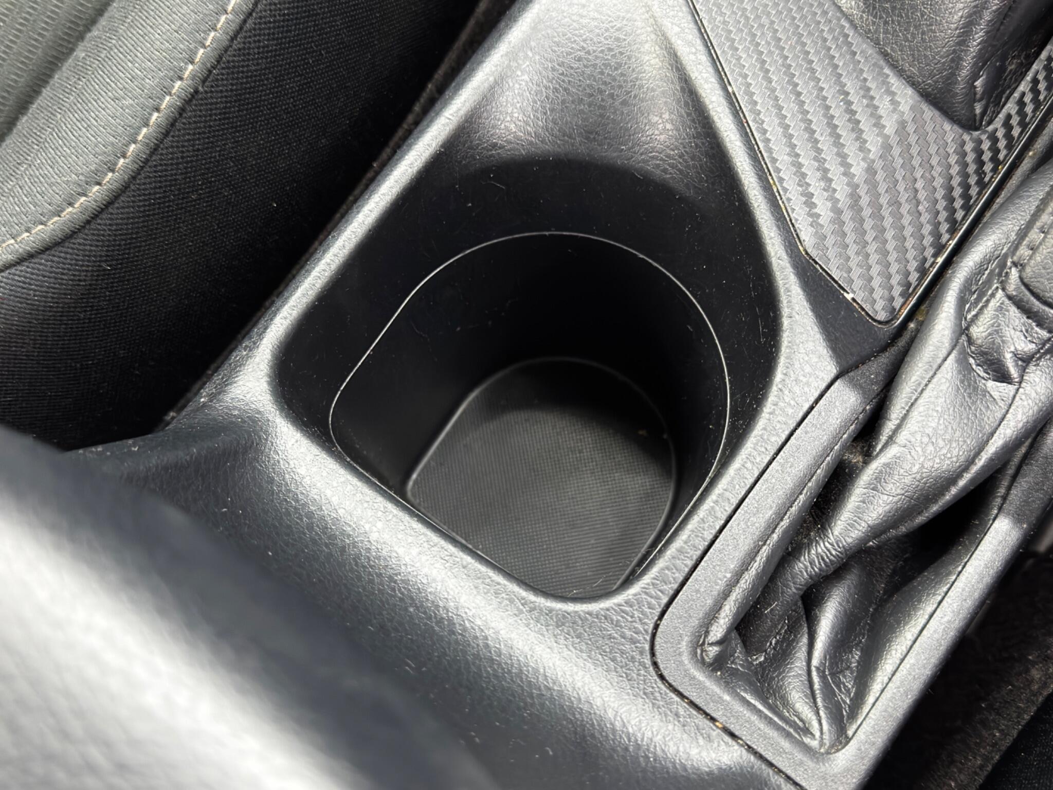 Toyota RAV4 - Image 21