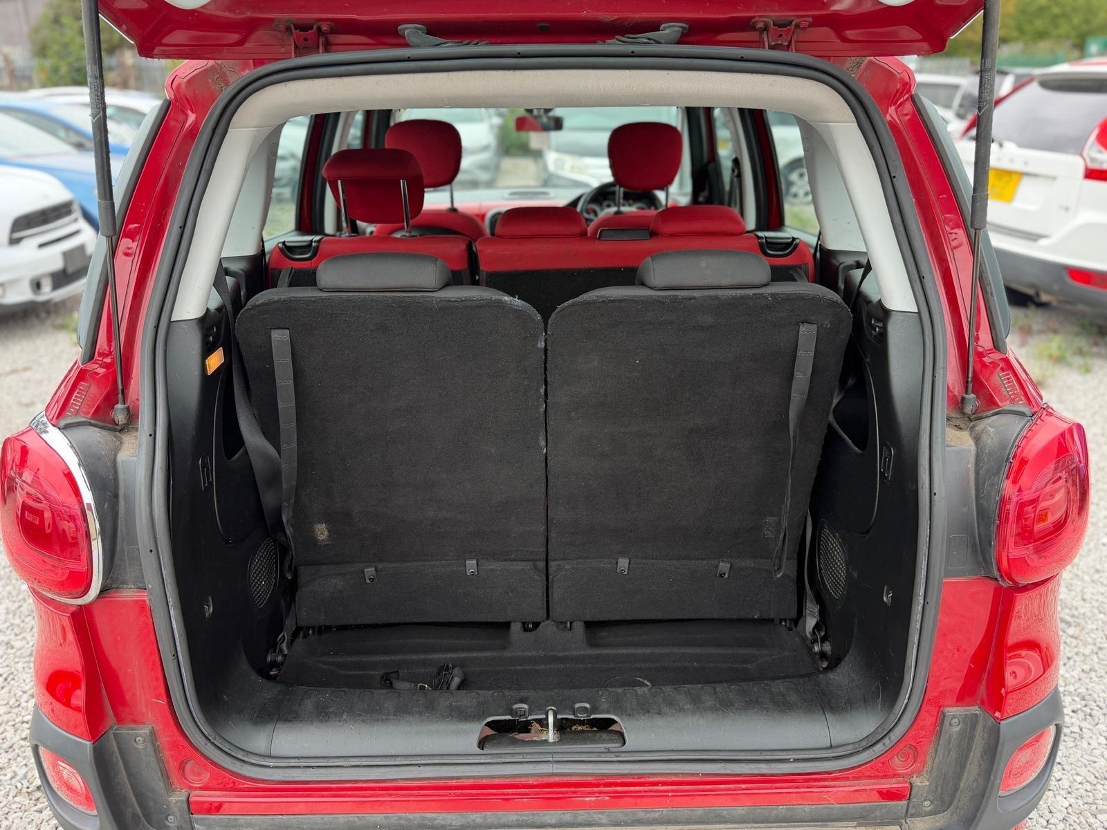 Fiat 500L - Image 15