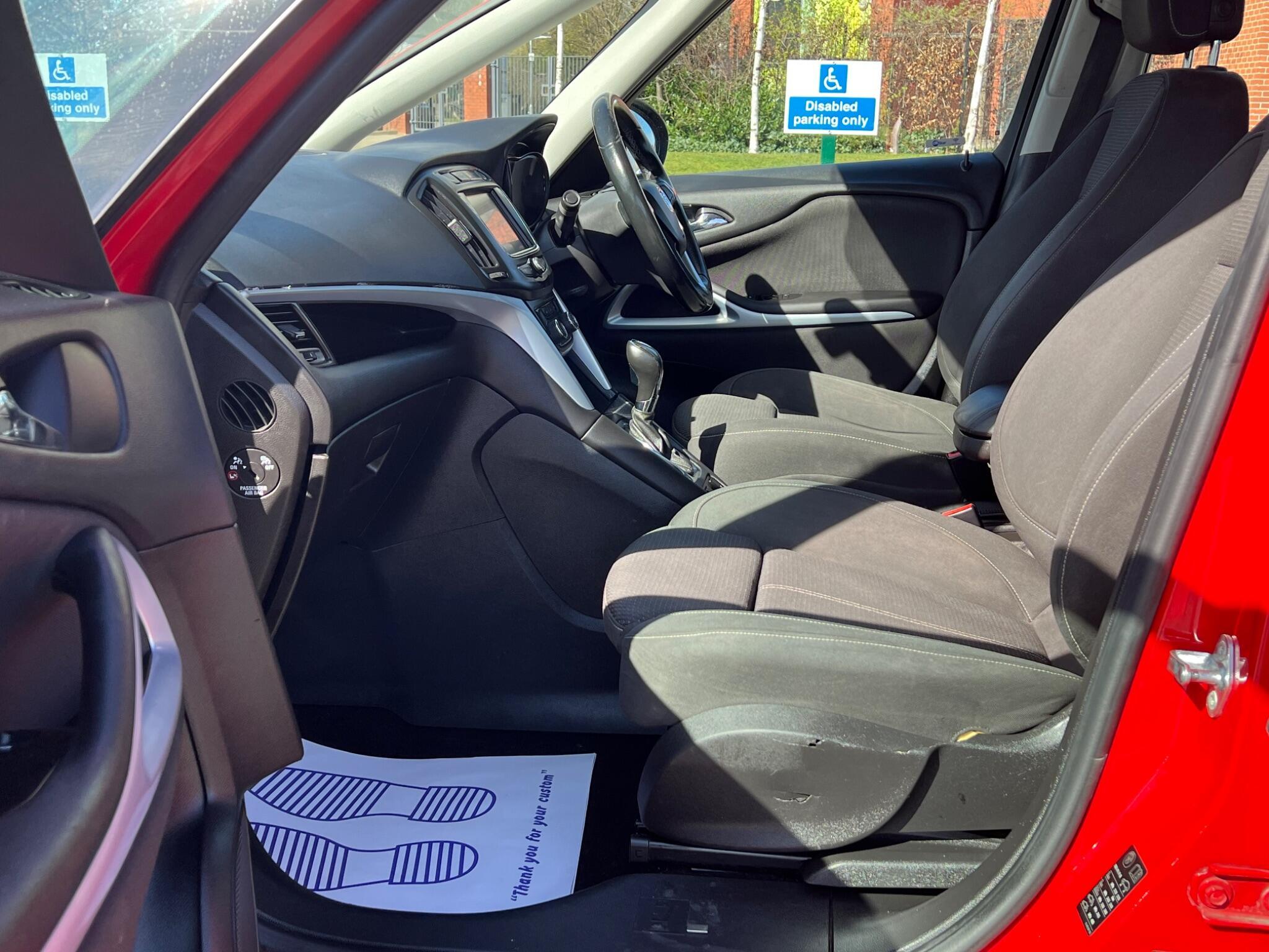Vauxhall Zafira Tourer - Image 10