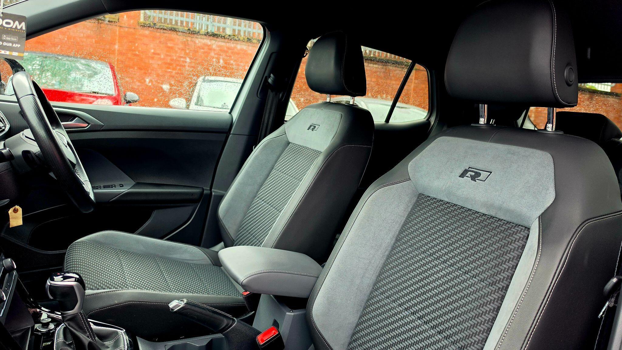 Volkswagen T-Cross - Image 15