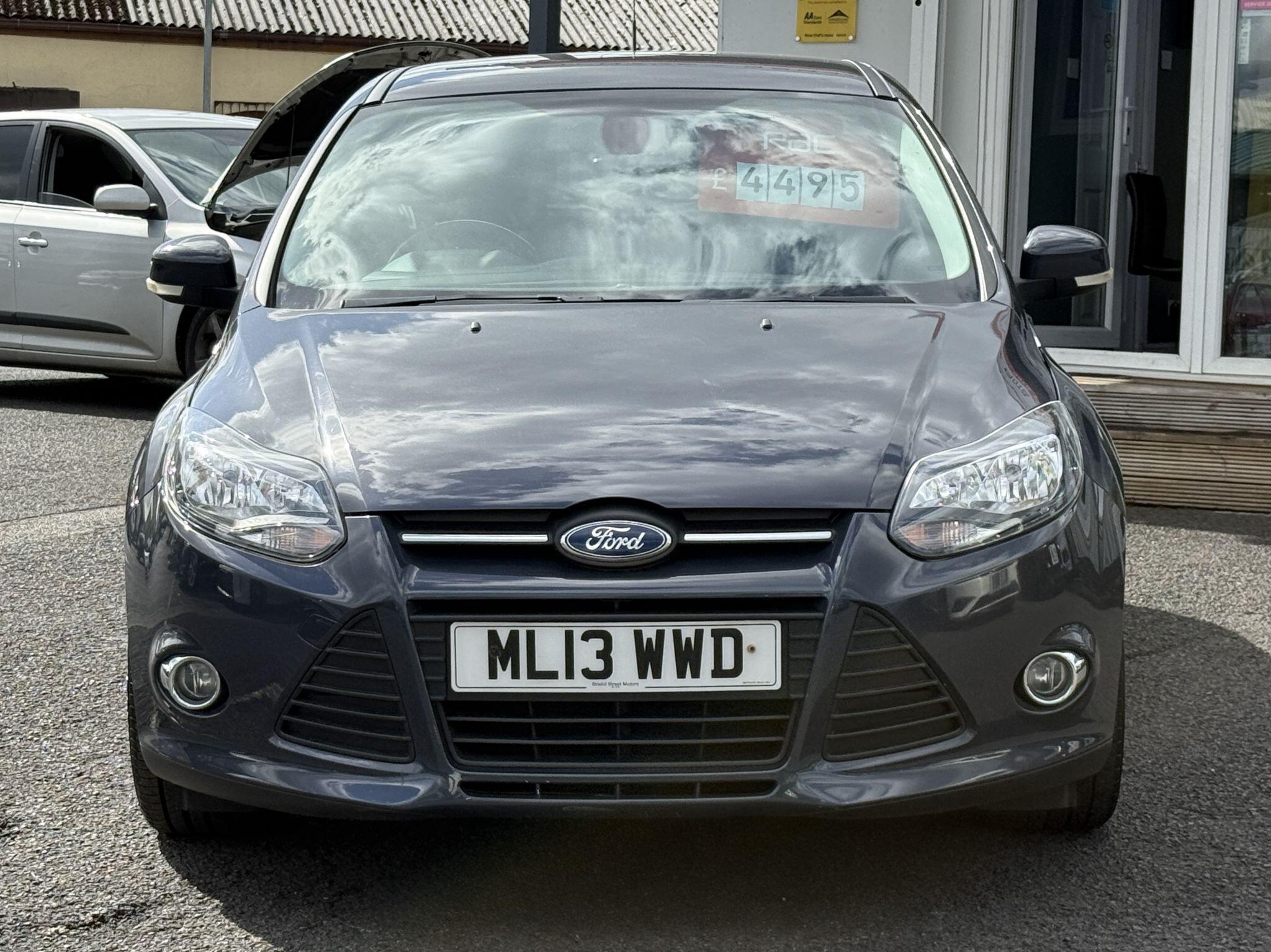 Ford Focus - Image 8