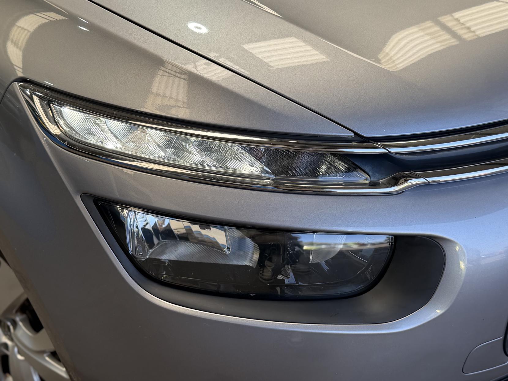 Citroen C4 Picasso - Image 8