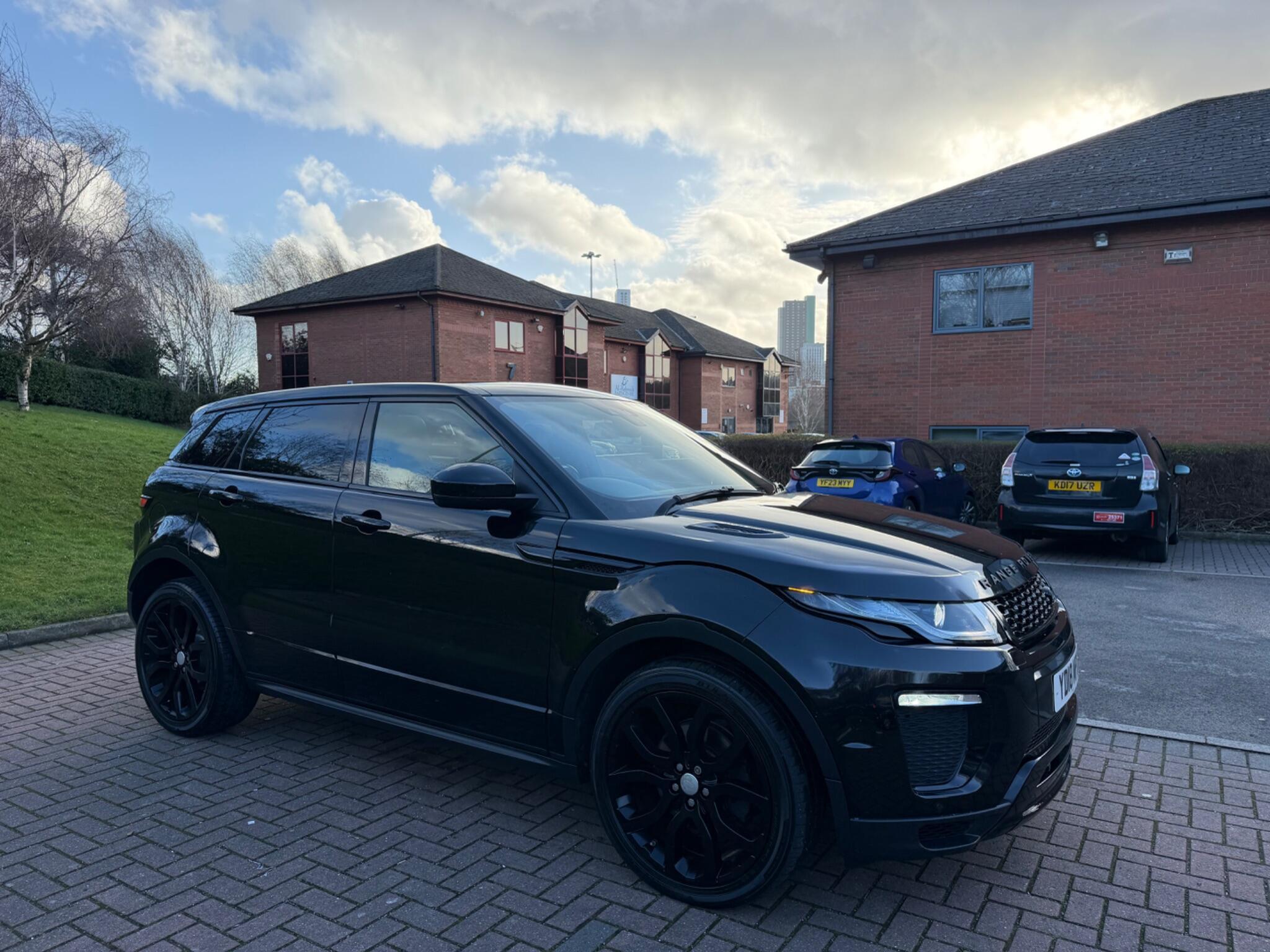 Land Rover Range Rover Evoque - Image 14