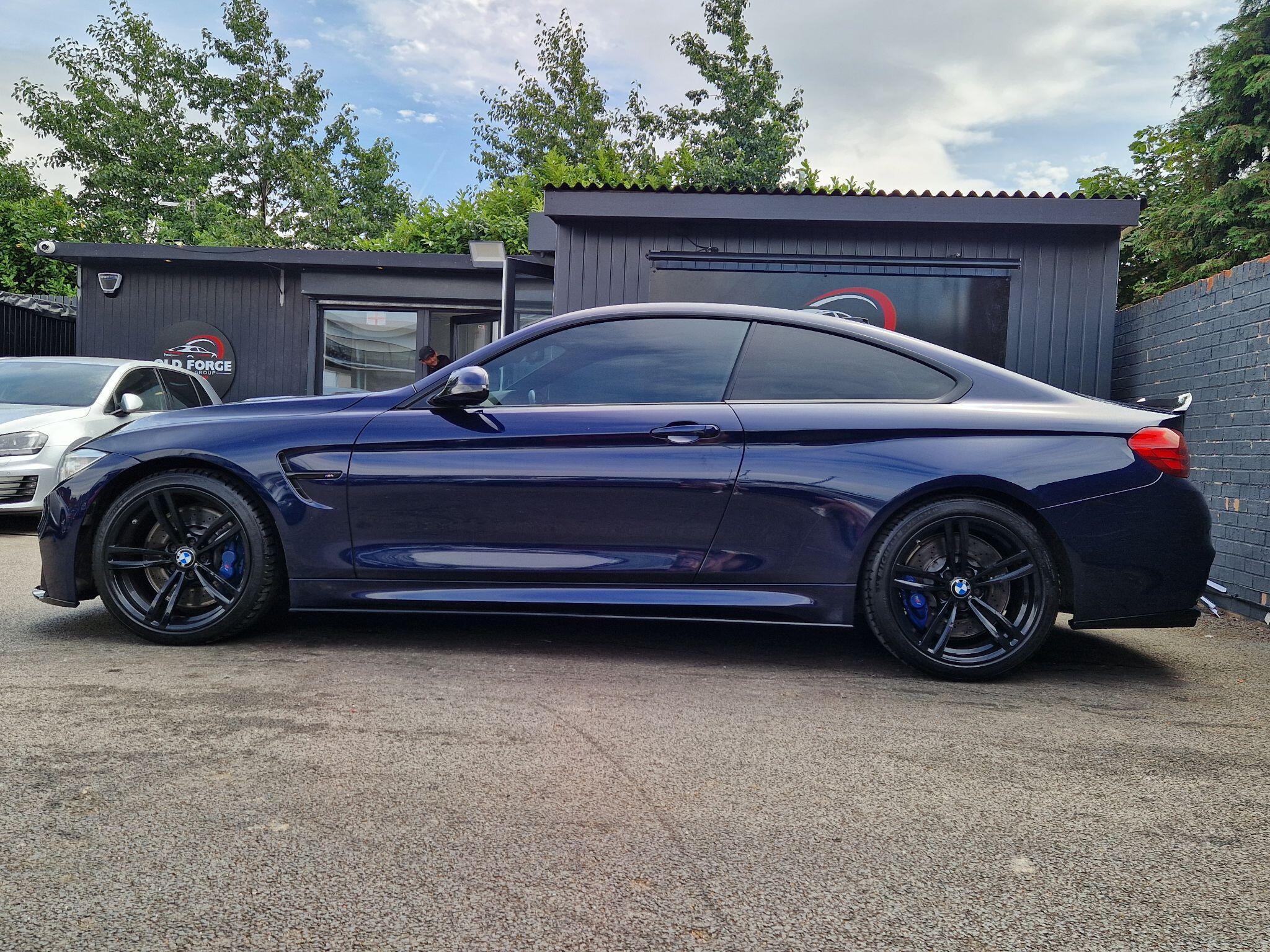 BMW M4 - Image 6