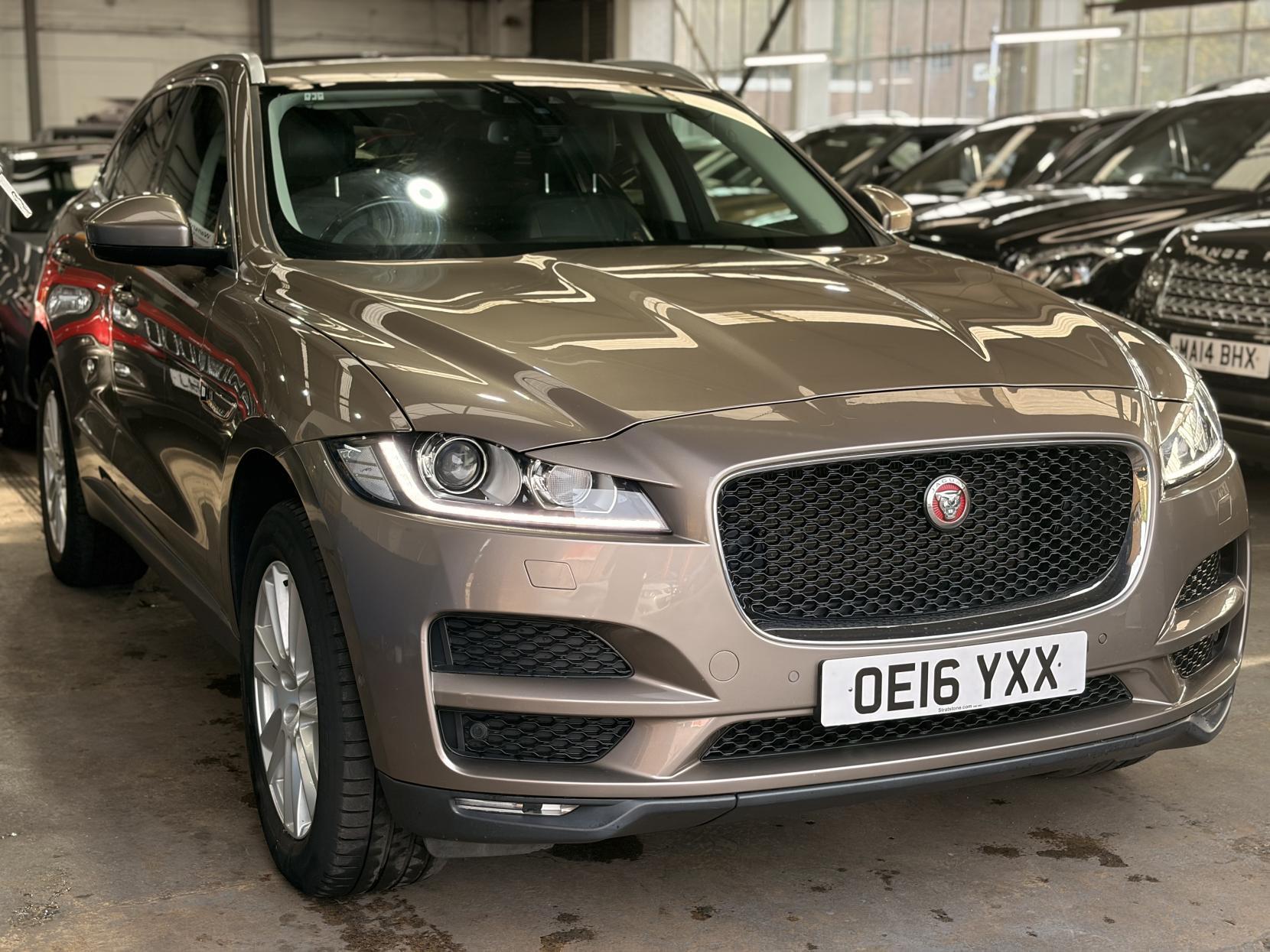 Jaguar F-Pace - Image 3