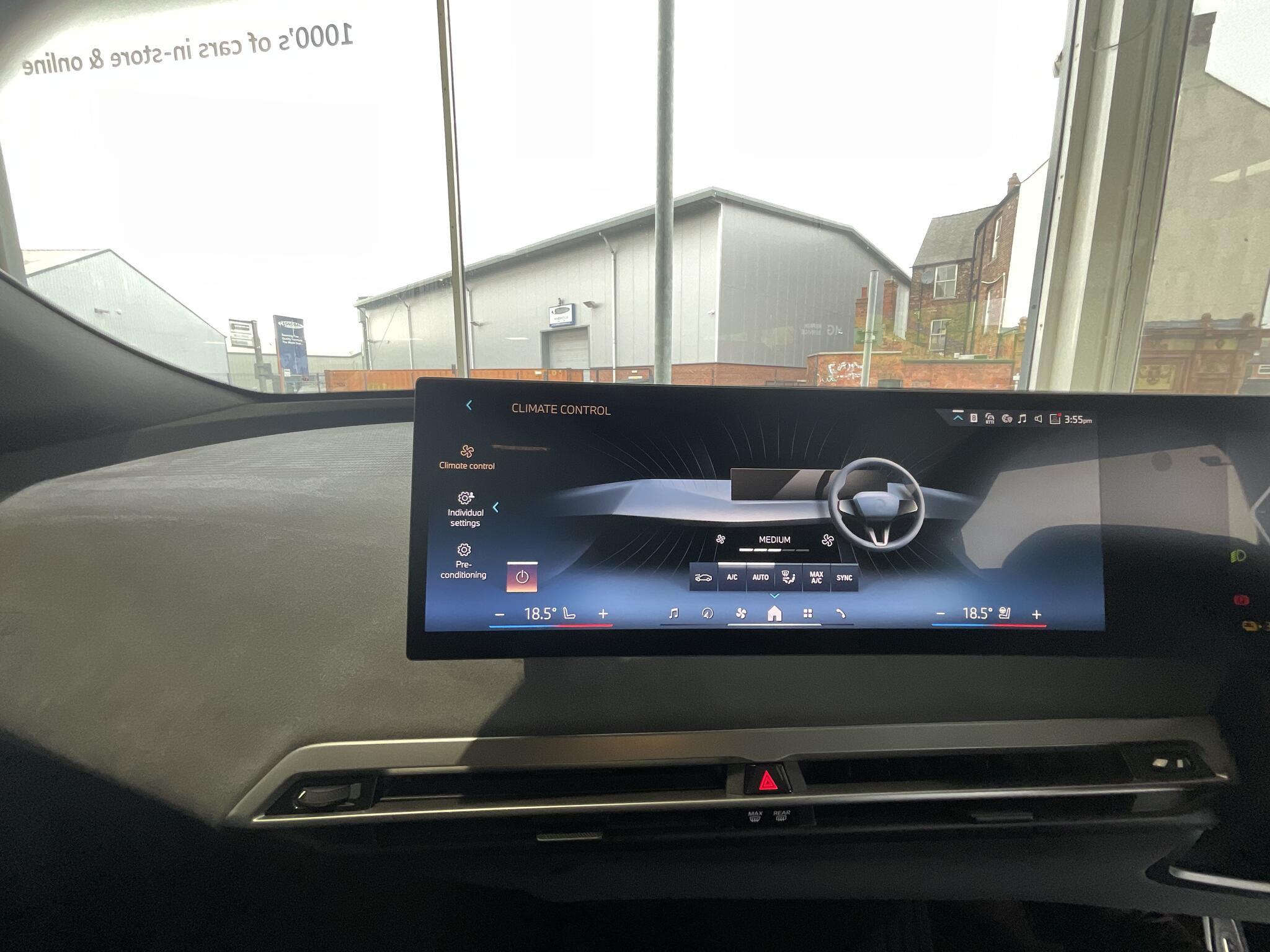 BMW IX - Image 26
