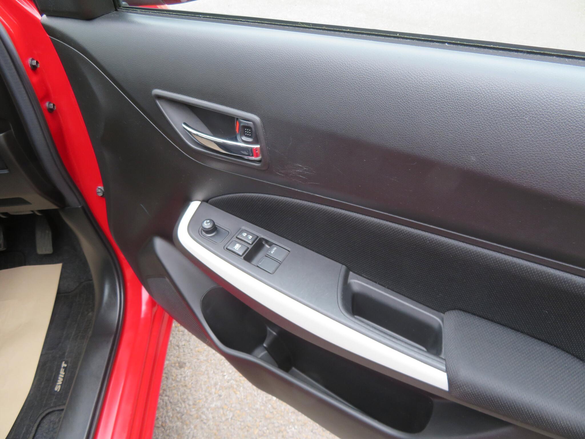 Suzuki Swift - Image 20