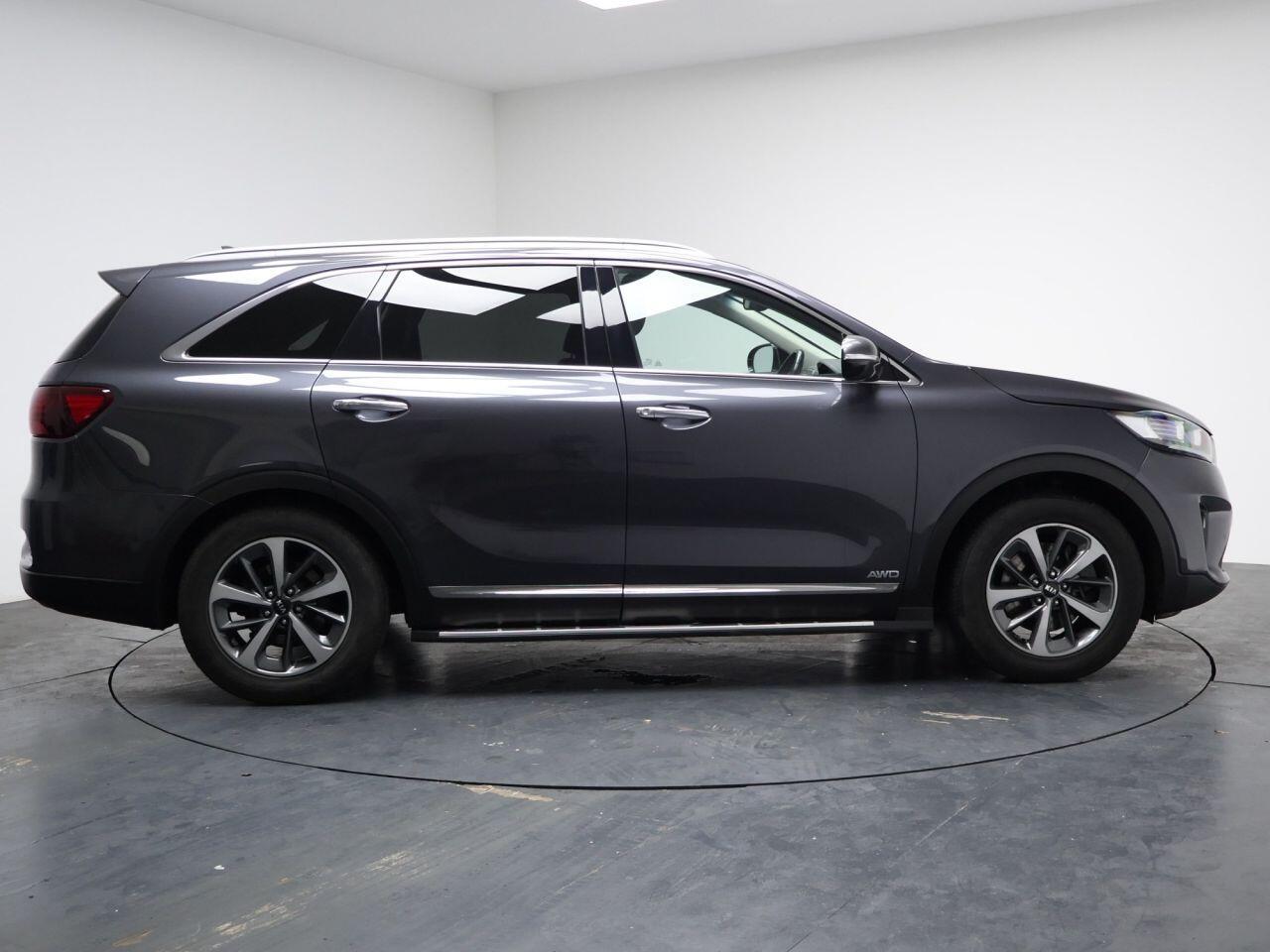 Kia Sorento - Image 15