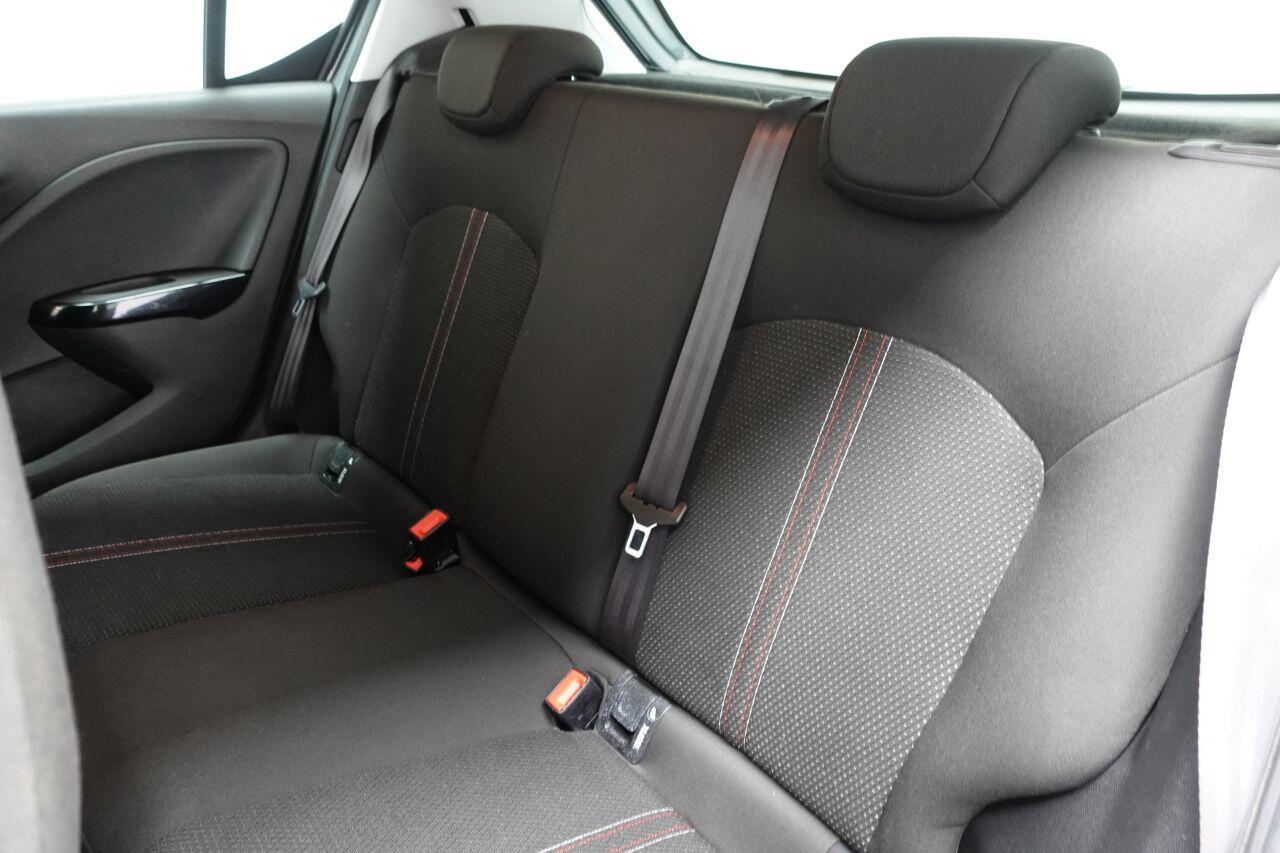 Vauxhall Corsa - Image 20
