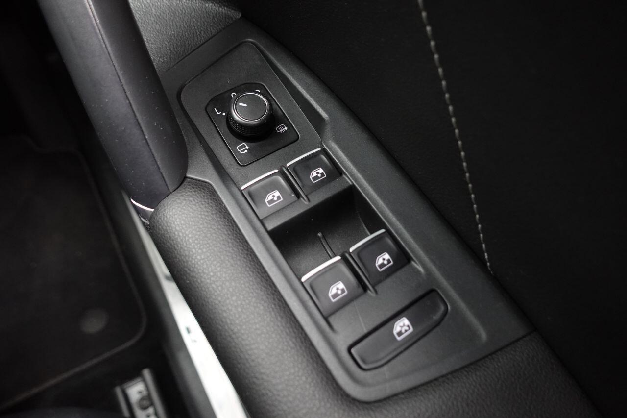 Volkswagen Tiguan - Image 59