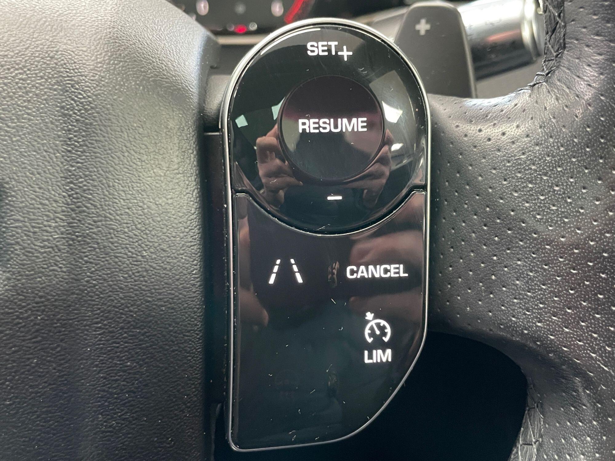 Land Rover Range Rover Evoque - Image 36