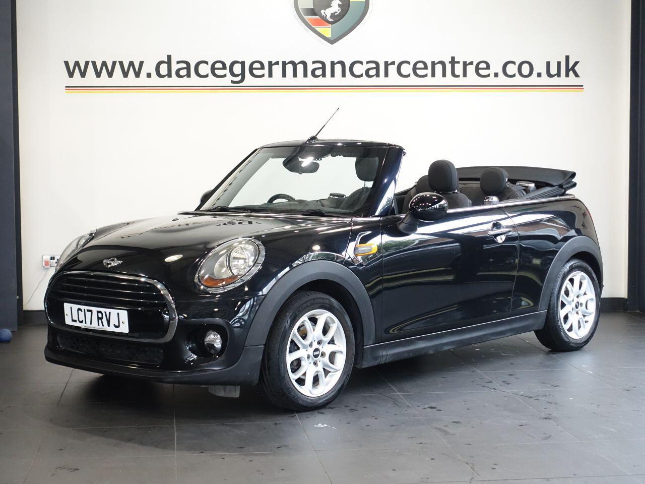 MINI Convertible - Image 10