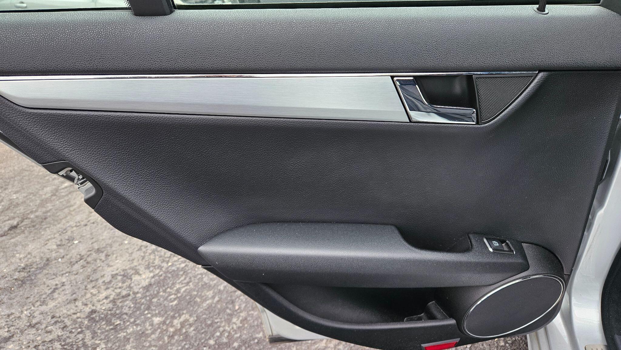 Mercedes C Class - Image 56