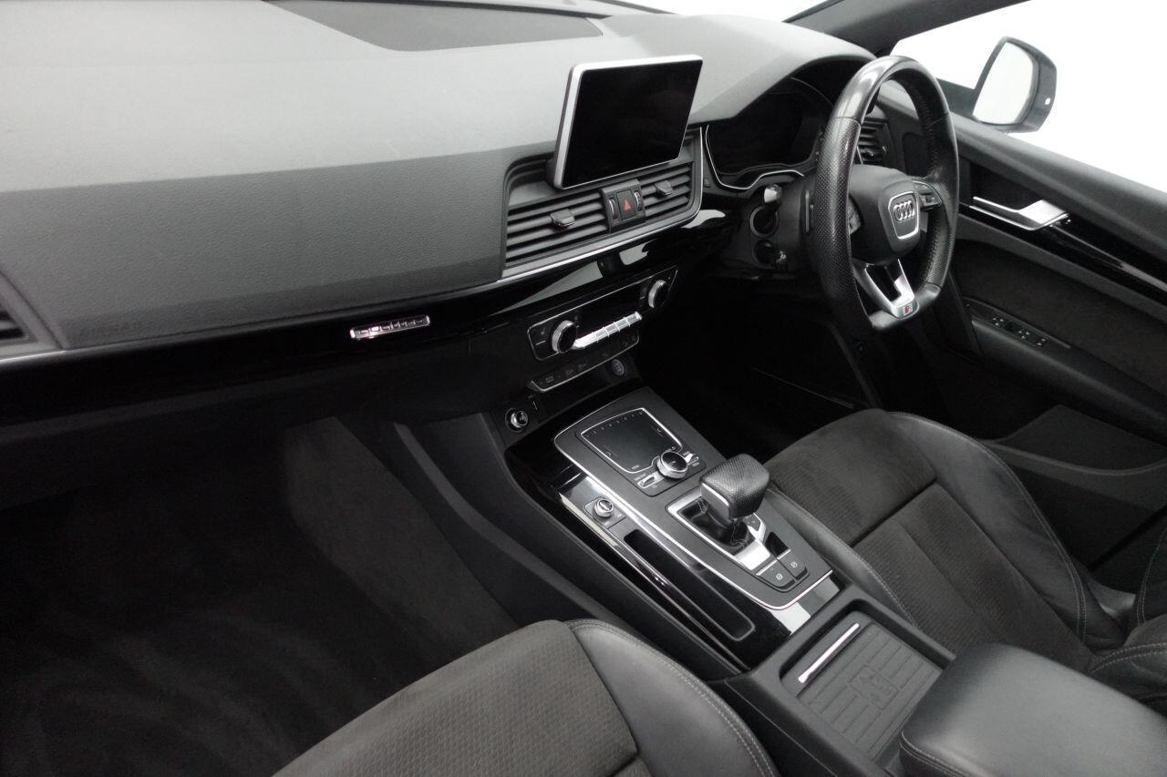 Audi Q5 - Image 20