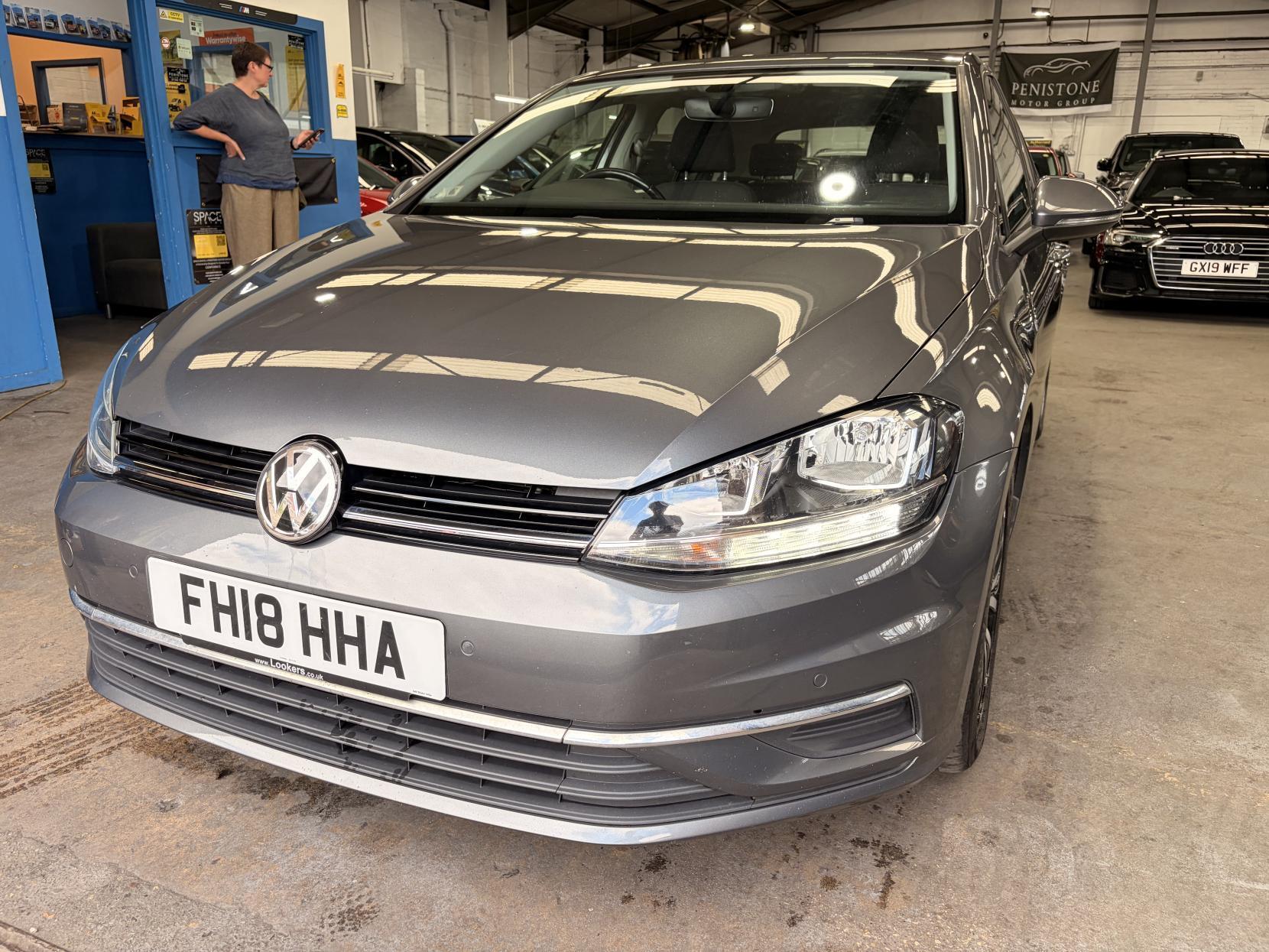 Volkswagen Golf - Image 3