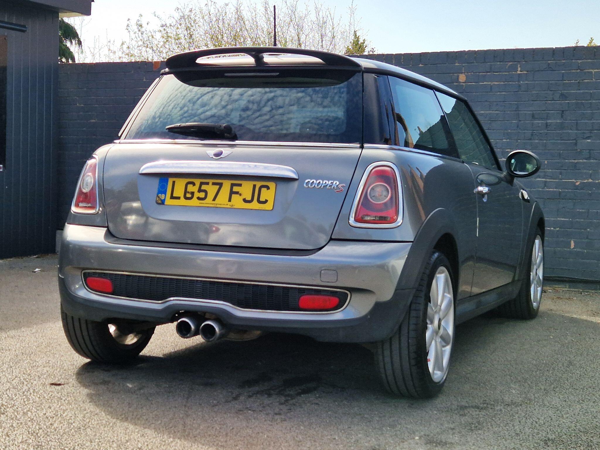 MINI Hatch - Image 25