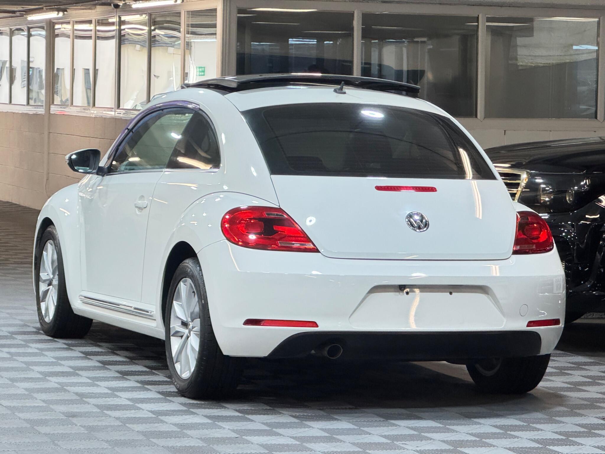Volkswagen Beetle - Image 3