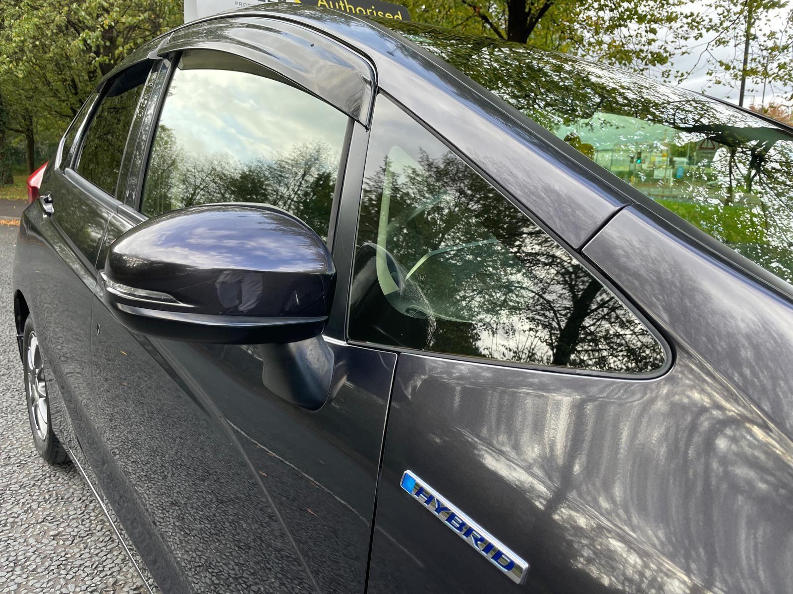Honda FIT - Image 14
