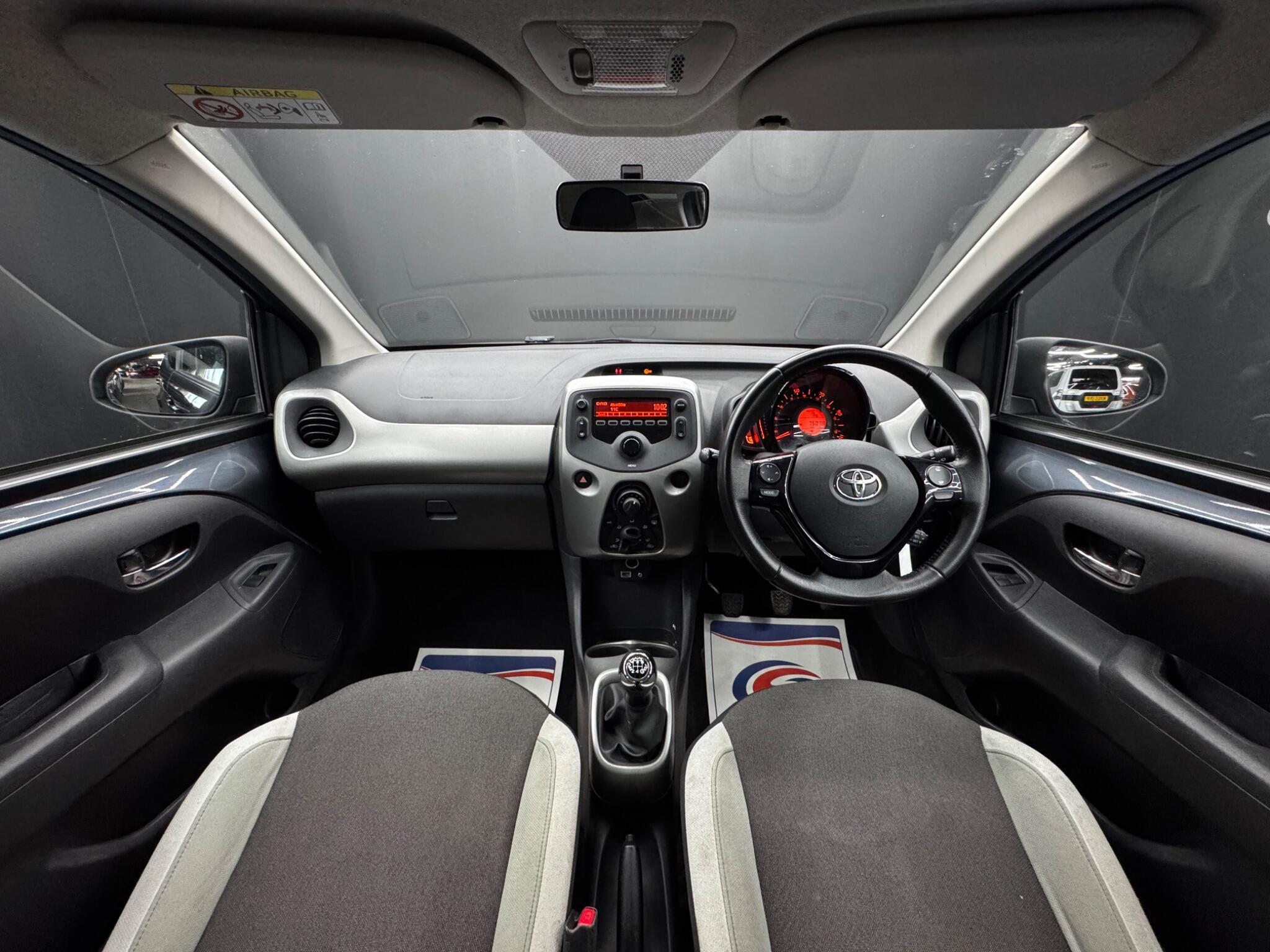 Toyota Aygo - Image 16