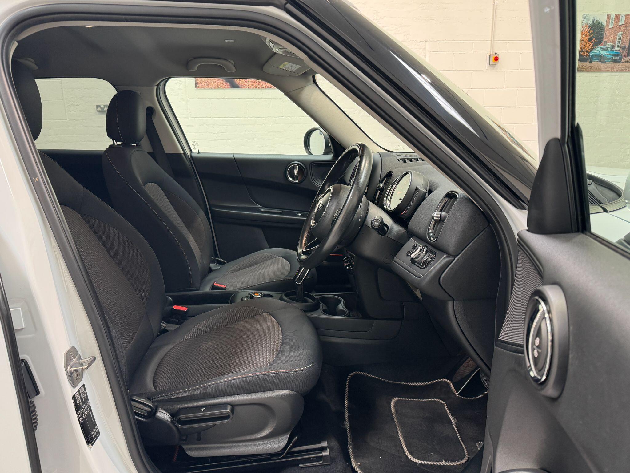 MINI Countryman - Image 18