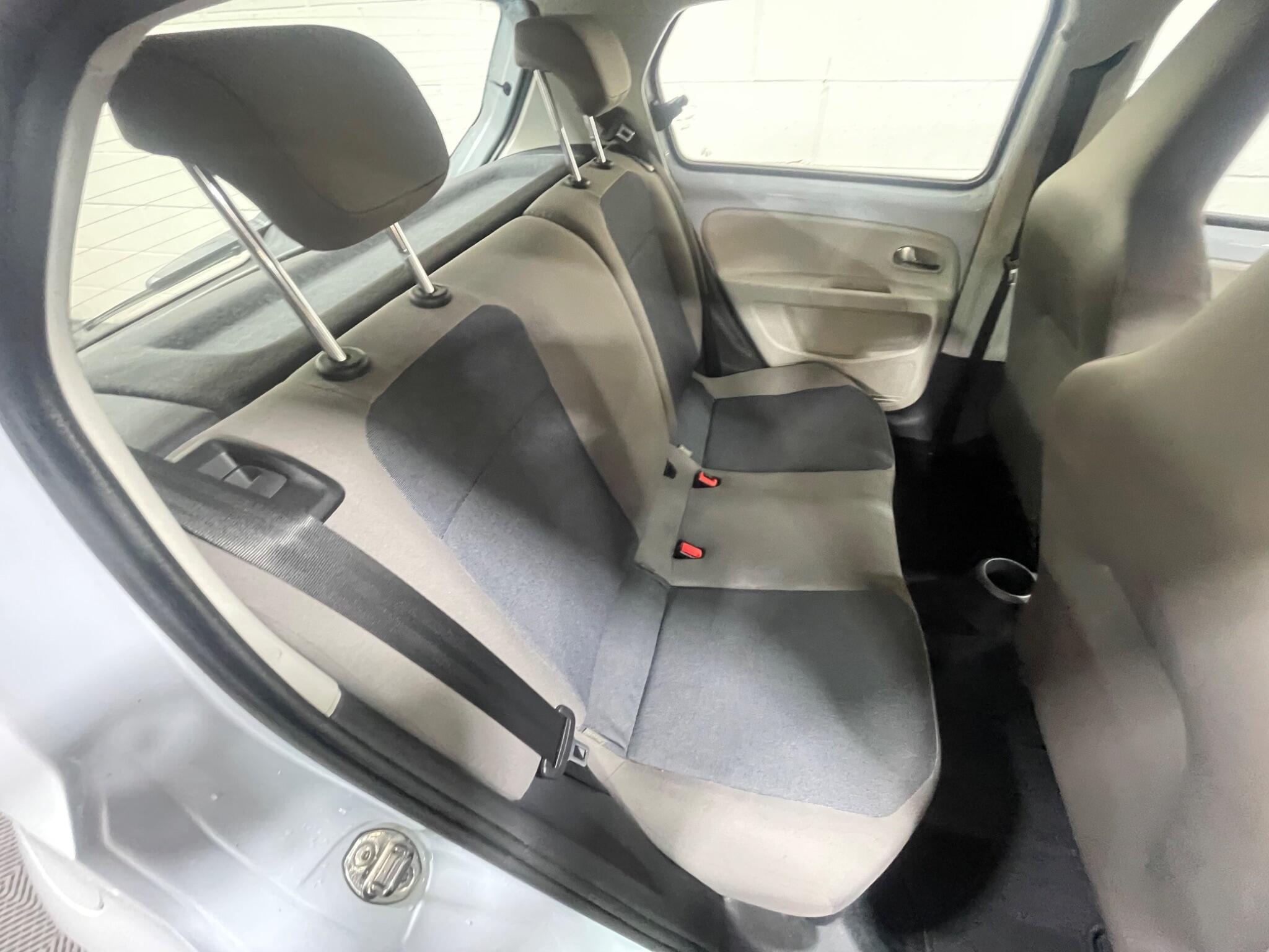 Volkswagen up! - Image 12