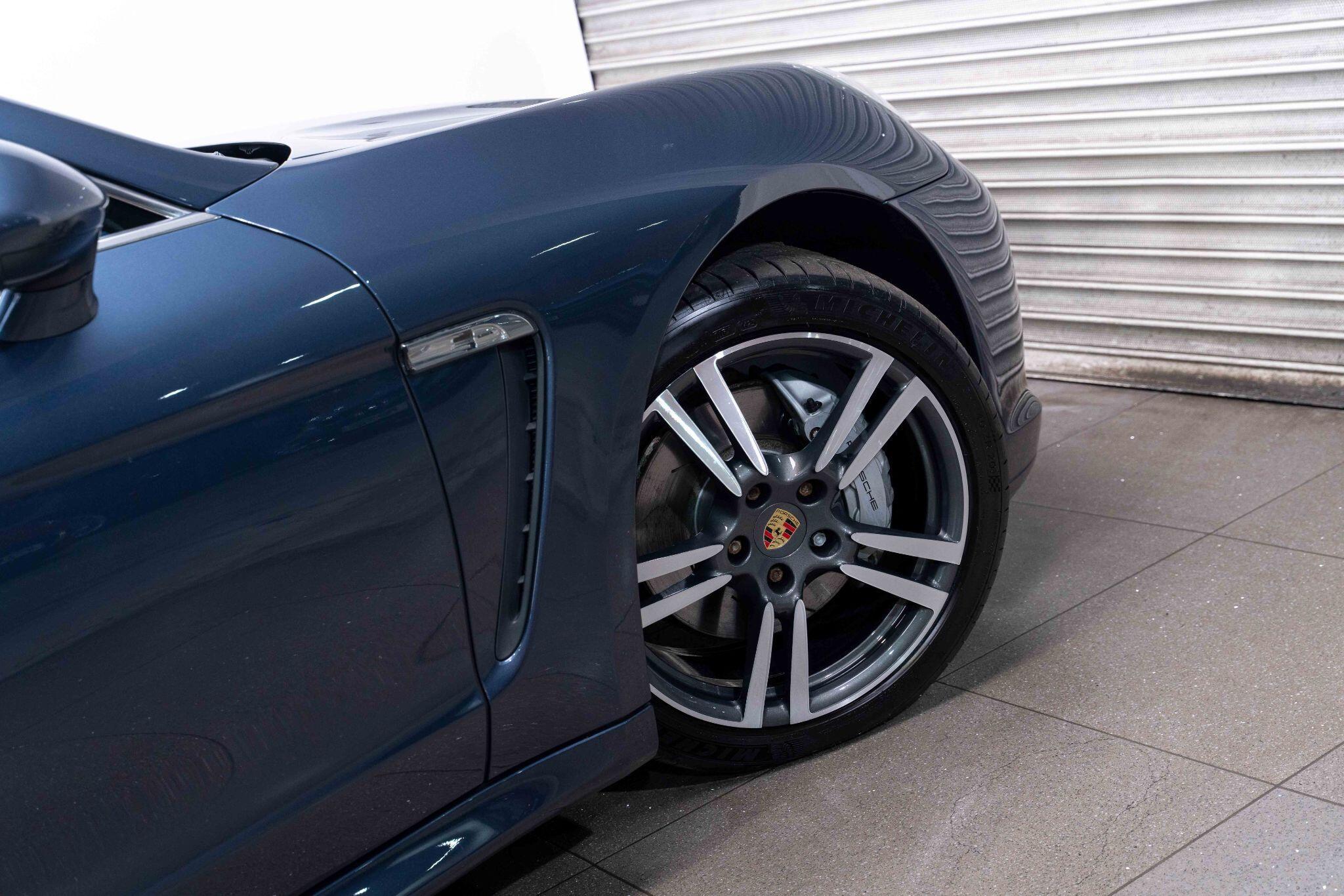 Porsche Panamera - Image 31