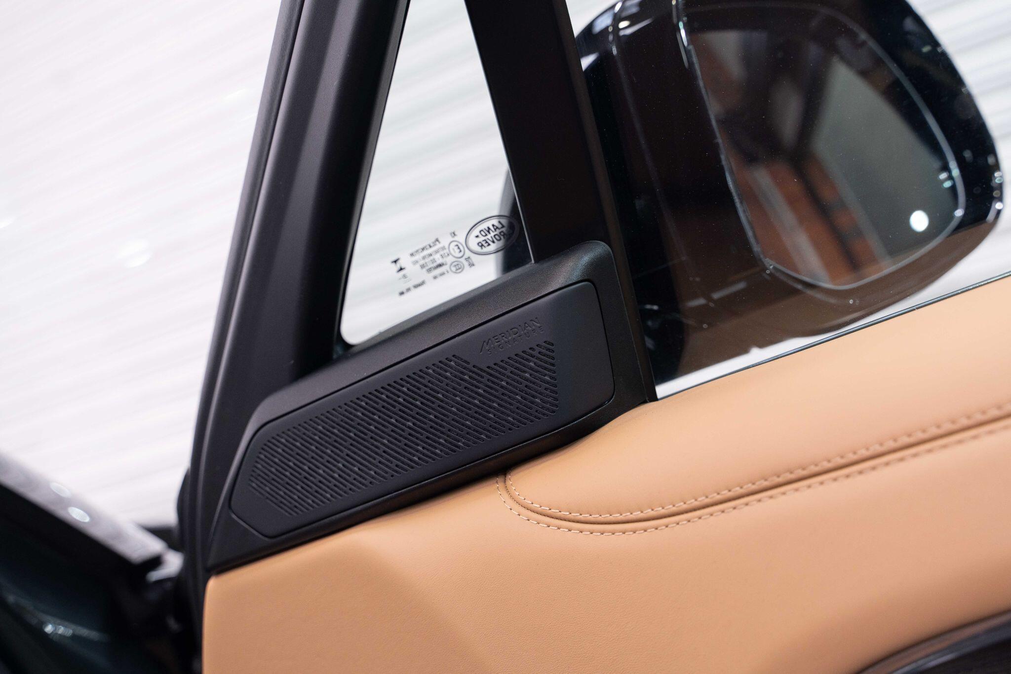 Land Rover Range Rover - Image 9