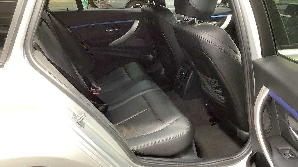 BMW 3 Series - Image 7