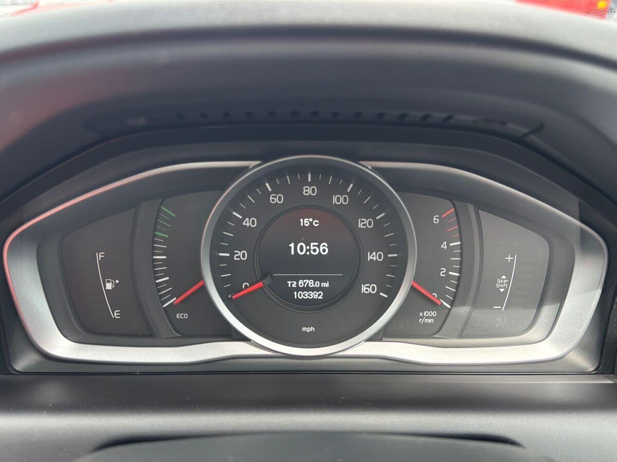 Volvo XC60 - Image 18