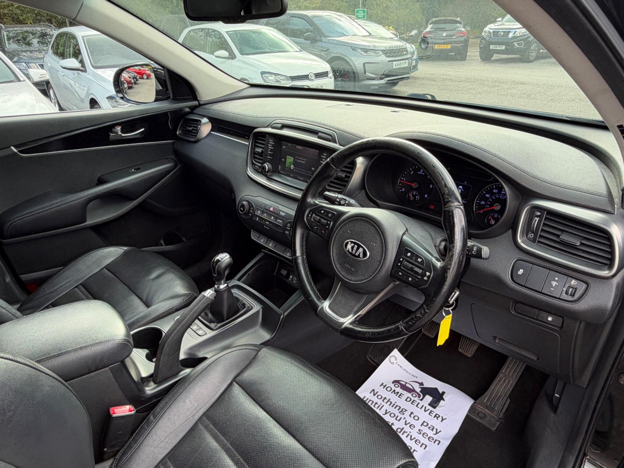 Kia Sorento - Image 19