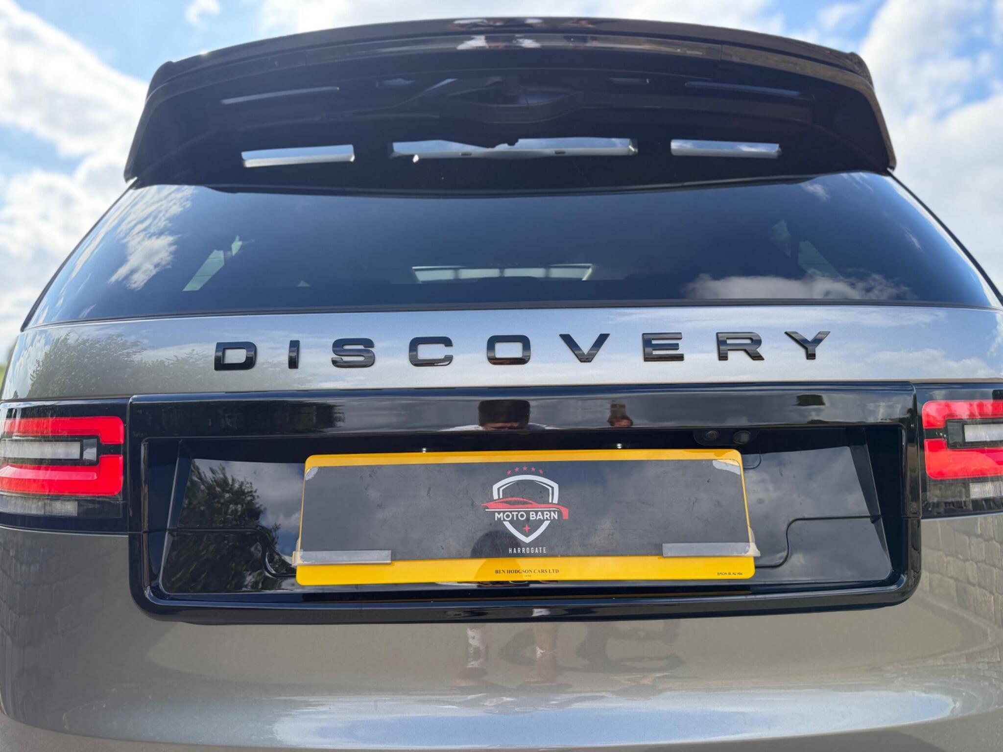 Land Rover Discovery - Image 14