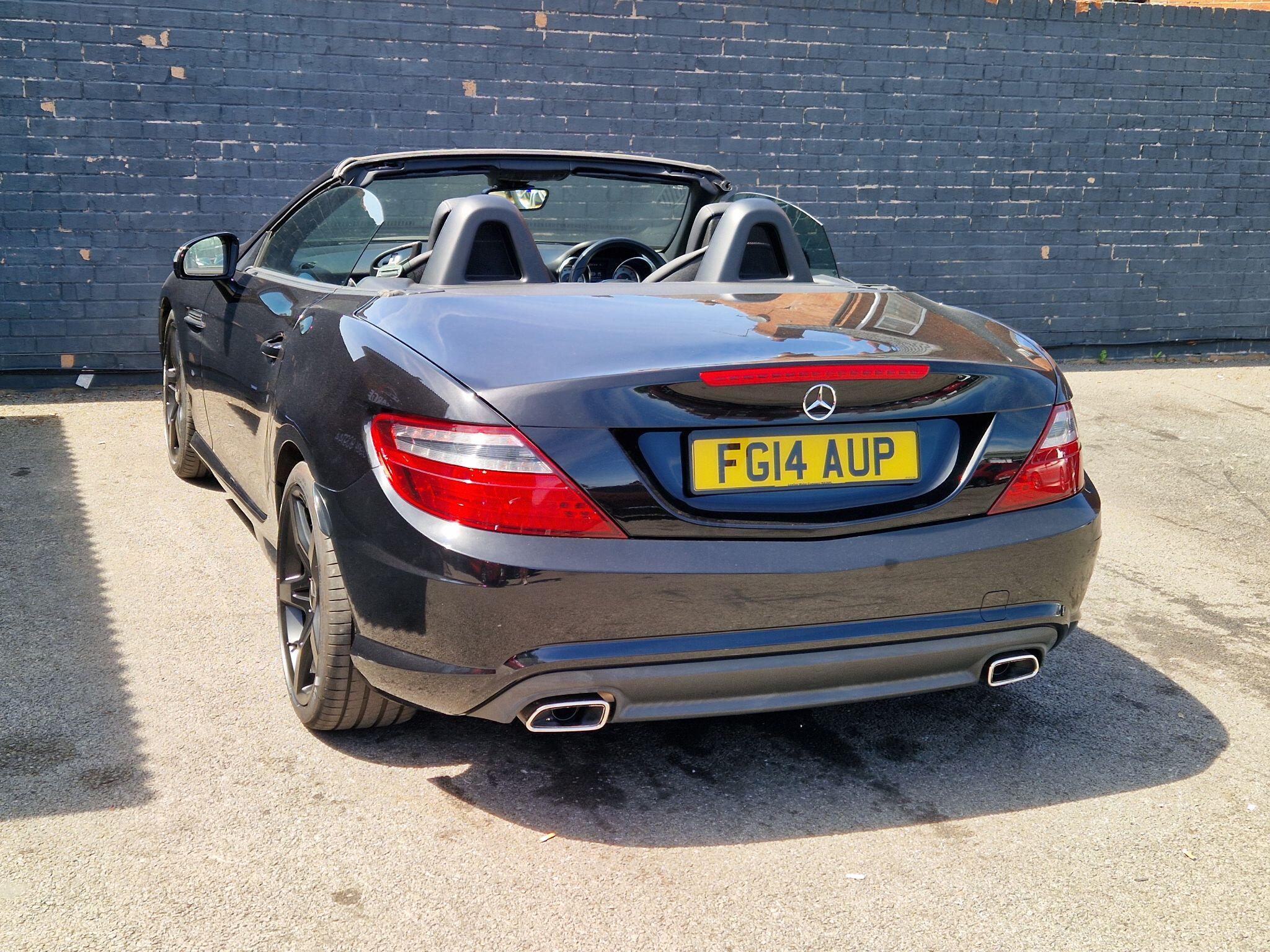Mercedes SLK - Image 8