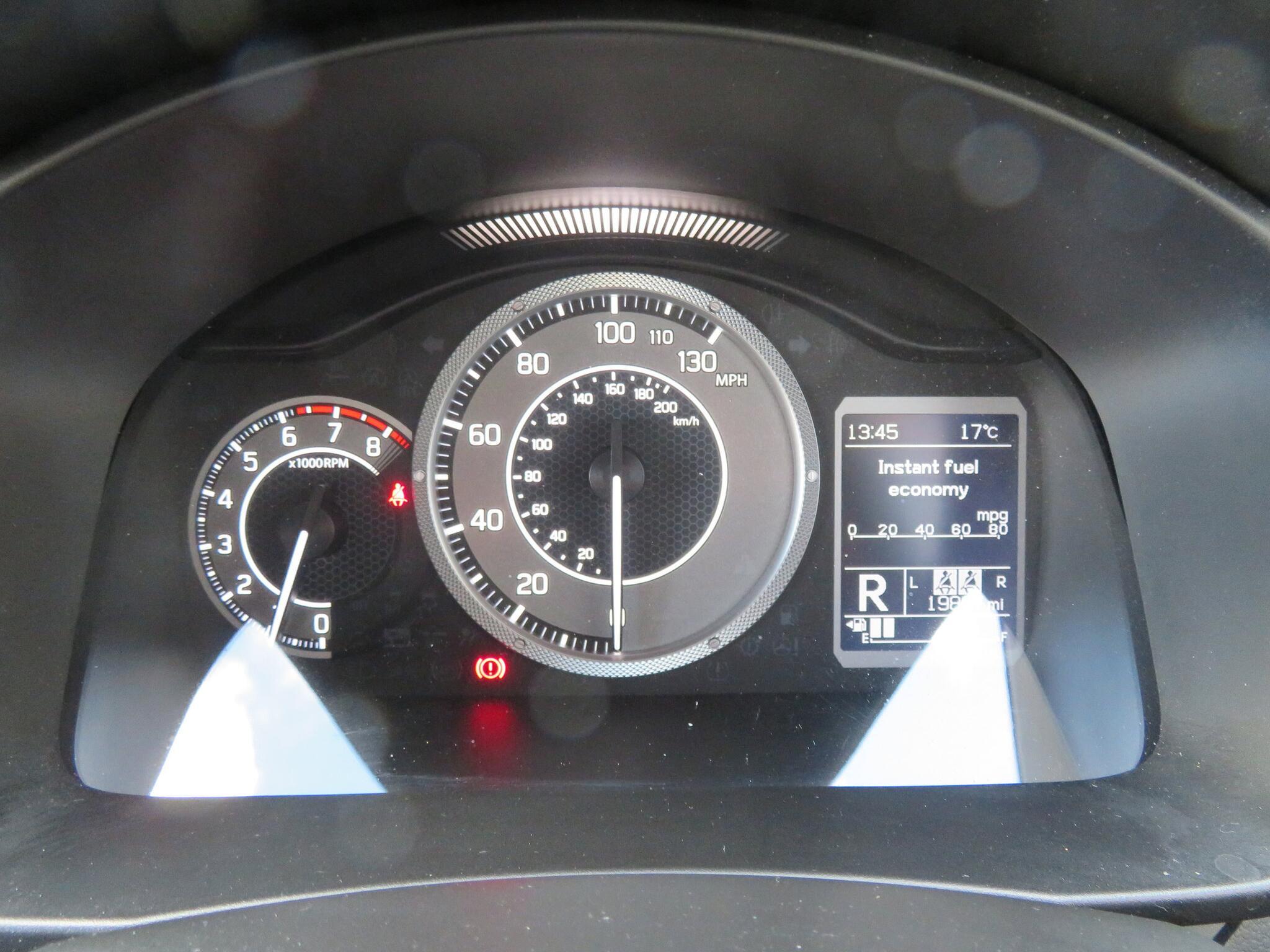 Suzuki Ignis - Image 12