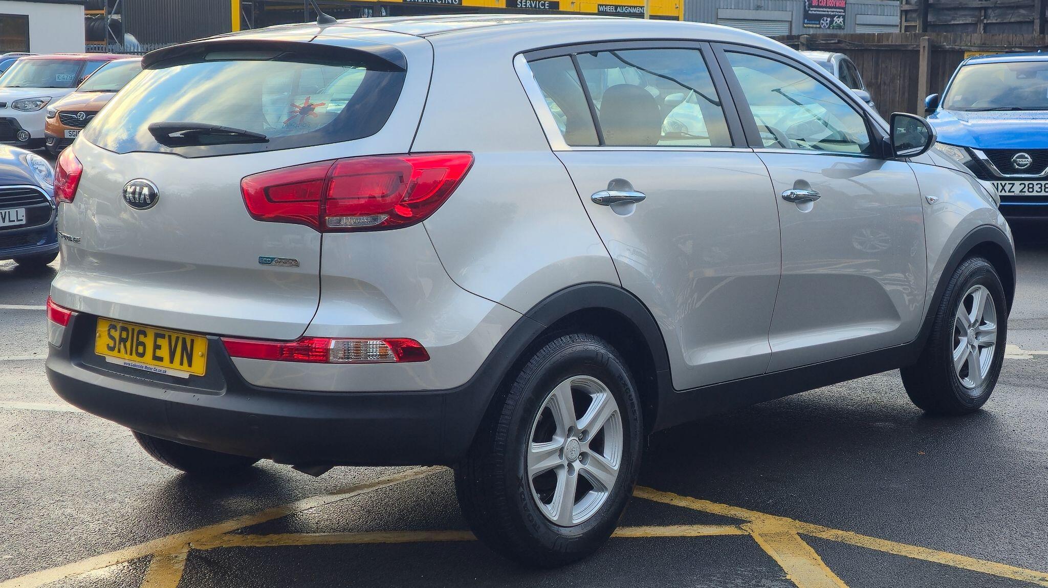 Kia Sportage - Image 8