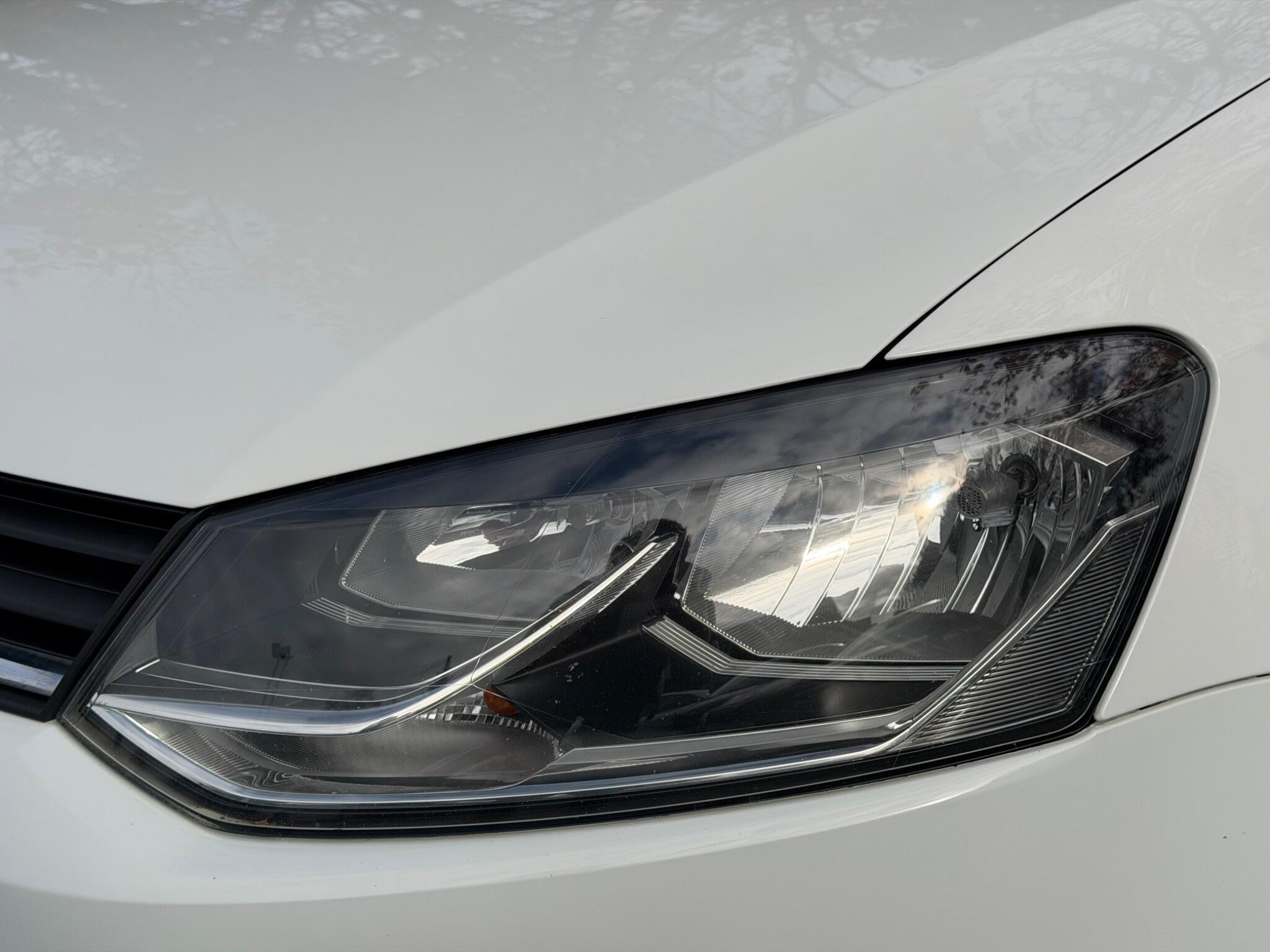 Volkswagen Polo - Image 6