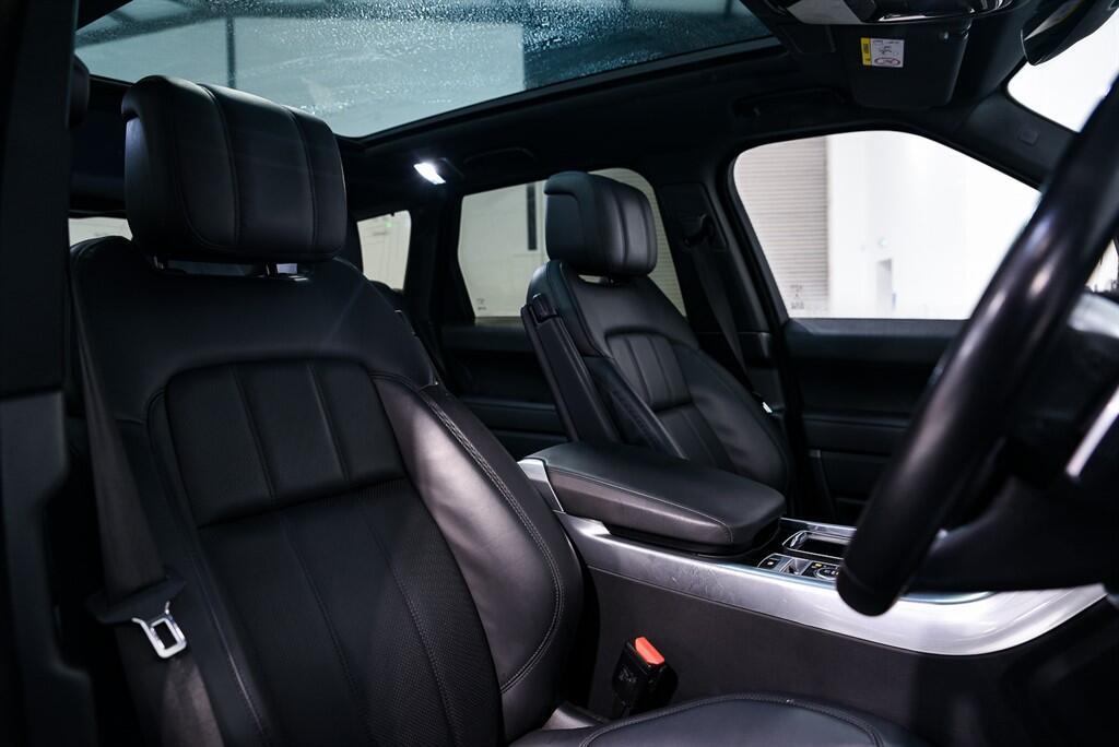 Land Rover RANGE ROVER SPORT - Image 17