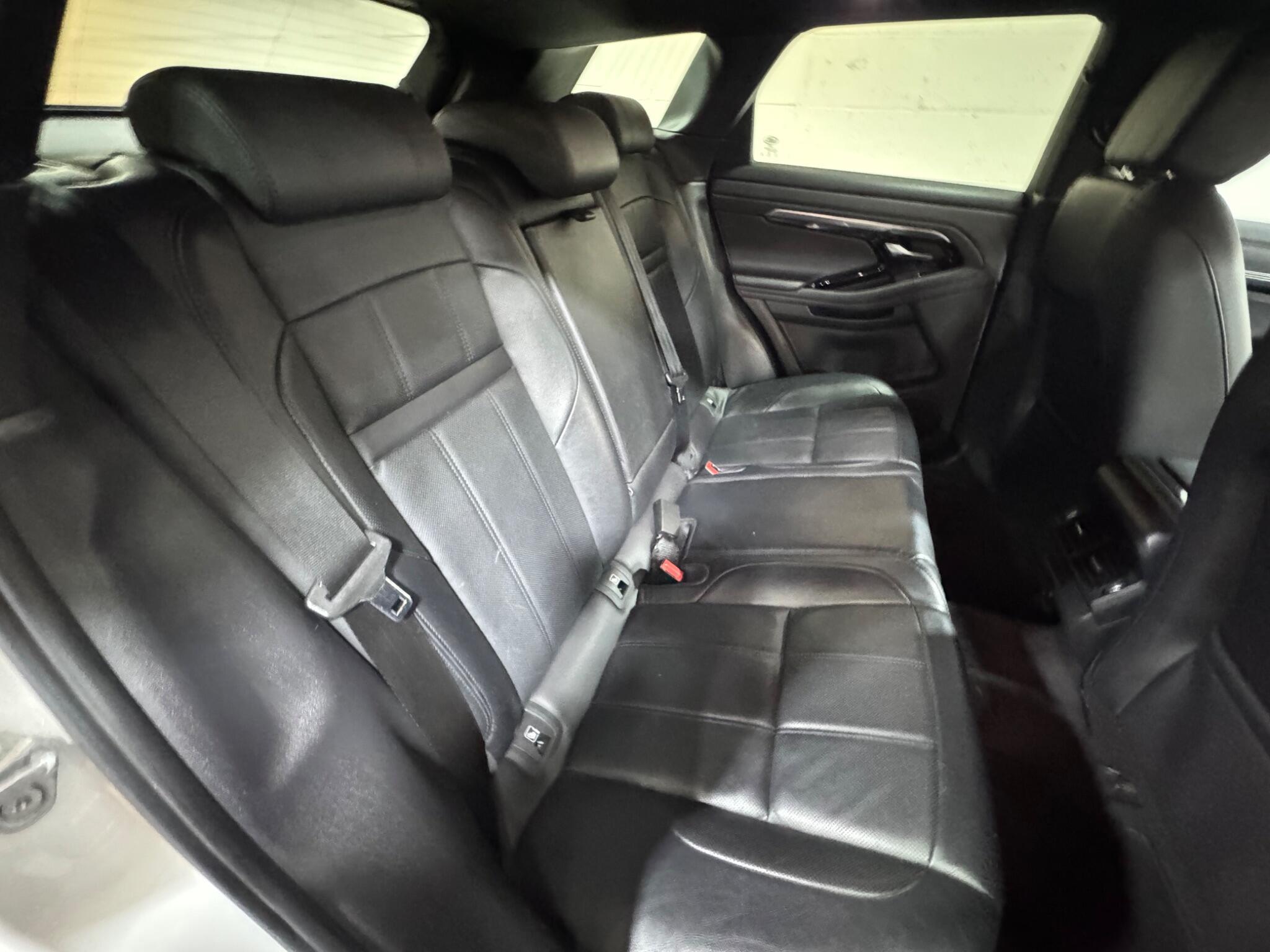 Land Rover Range Rover Evoque - Image 10