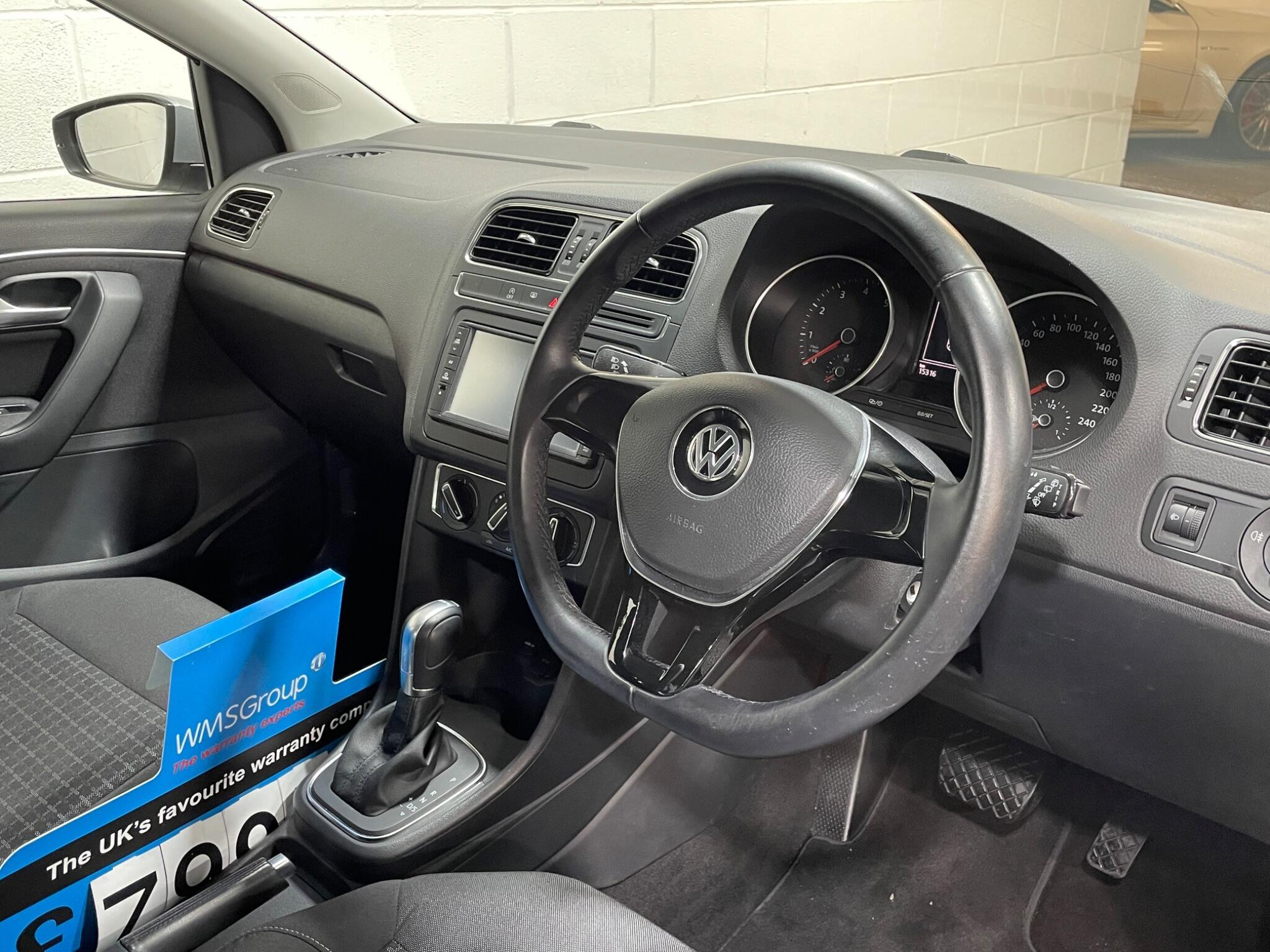 Volkswagen Polo - Image 8