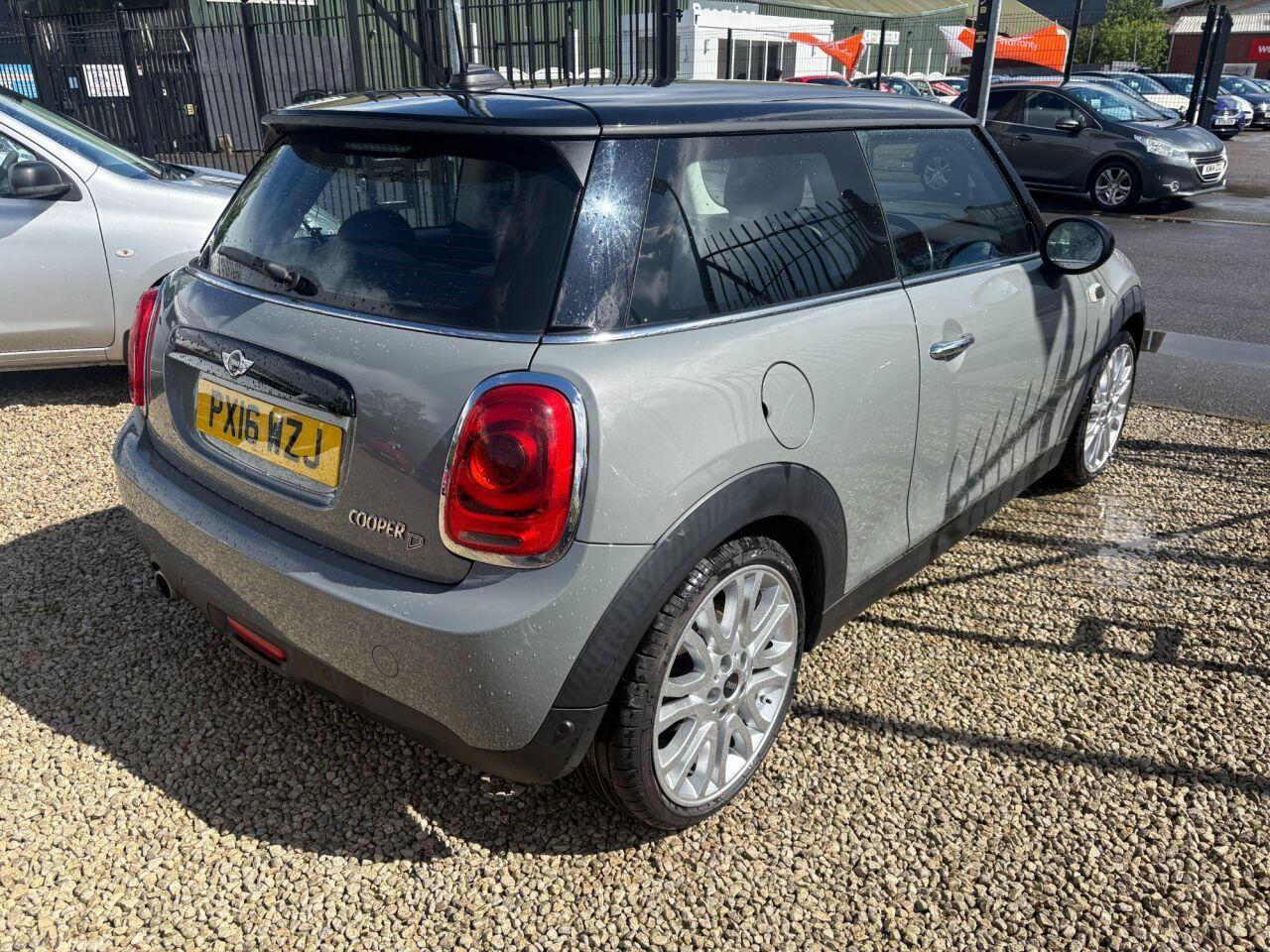 MINI Hatch - Image 6