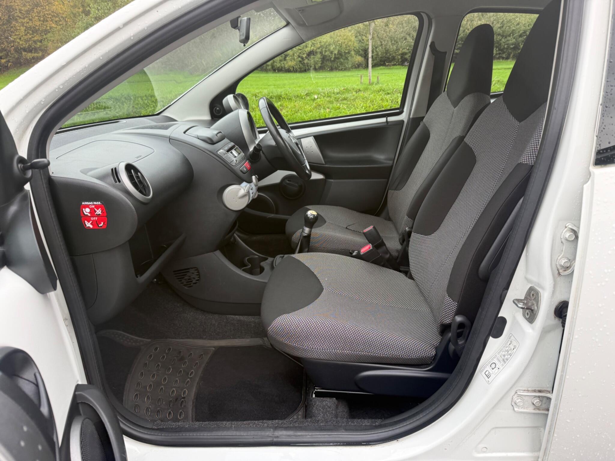 Toyota Aygo - Image 9